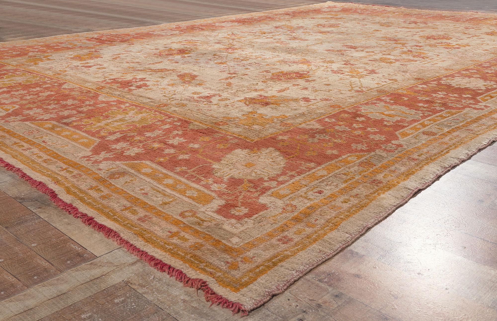 Antiker türkischer Oushak-Teppich, entspannte Vertrautheit trifft auf unaufdringliche Eleganz (Wolle) im Angebot