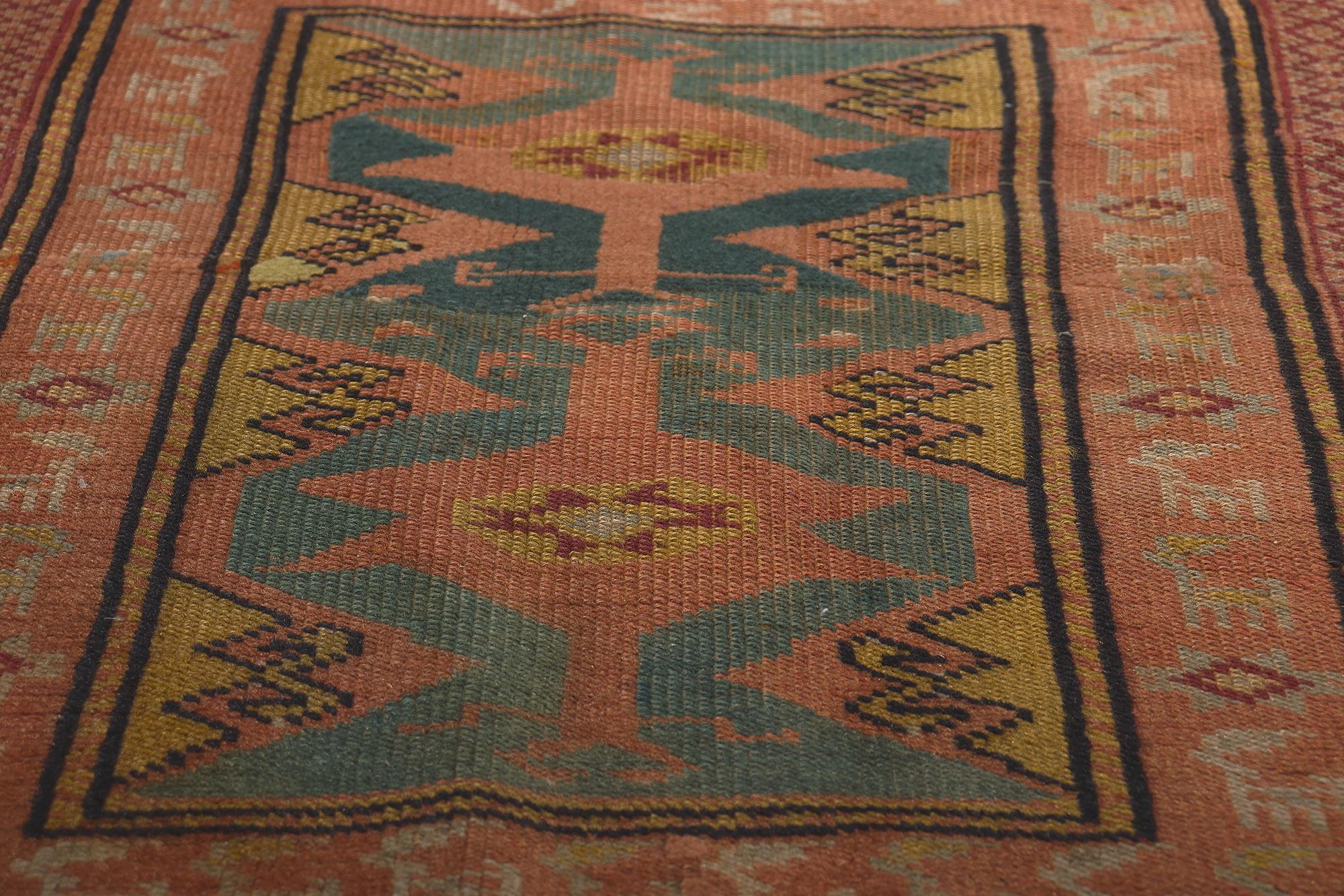 Antiker türkischer Oushak-Teppich, signiert und datiert im Zustand „Starke Gebrauchsspuren“ im Angebot in Dallas, TX