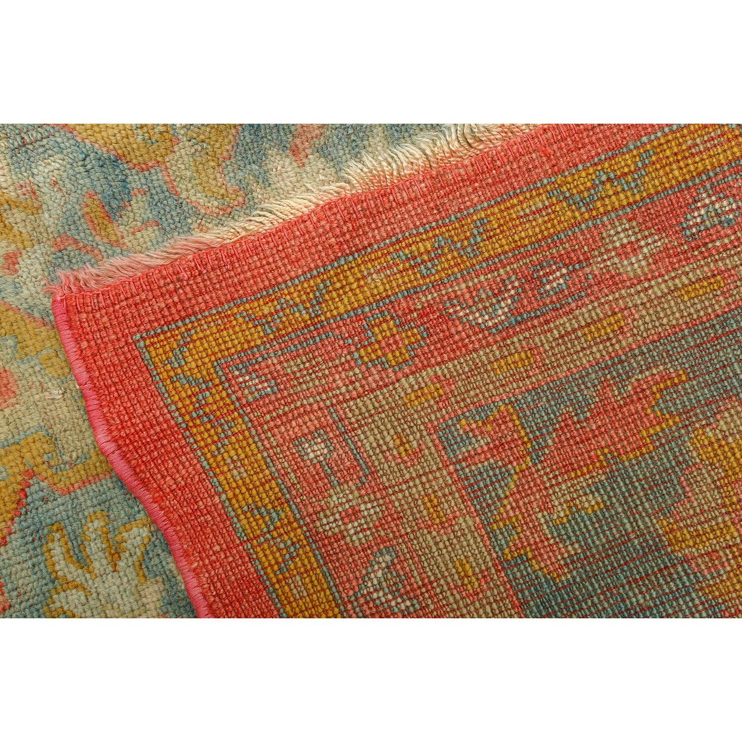 Antique Turkish Oushak Rug - Size: 12'7 X 10'2 In Good Condition For Sale In Los Angeles, CA
