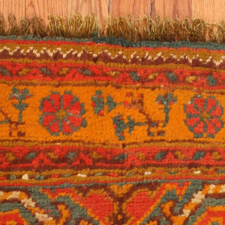 20th Century Antique Turkish Oushak Rug. Size: 5 ft 5 in x 5 ft 5 in (1.65 m x 1.65 m)