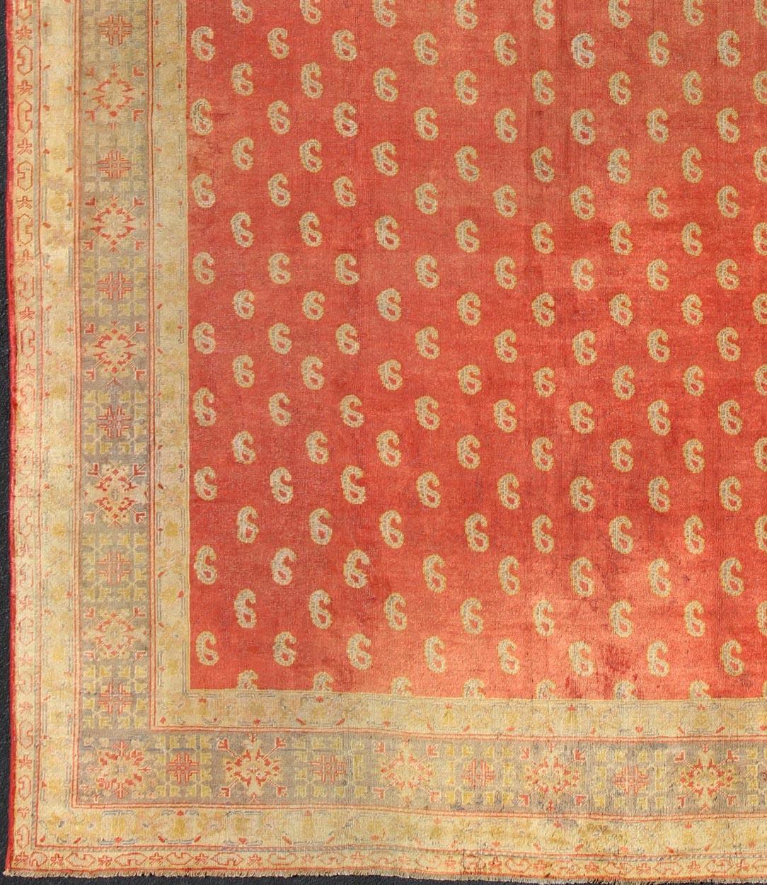 Antique Turkish Oushak rug with all-over design with red, light green and gold. Turkish Oushak antique carpet in red. Keivan Woven Arts /  rug 17-0801, country of origin / type: Turkey / Oushak, circa 1920. 
Measures: 10'7 x 15'.
This Oushak rug