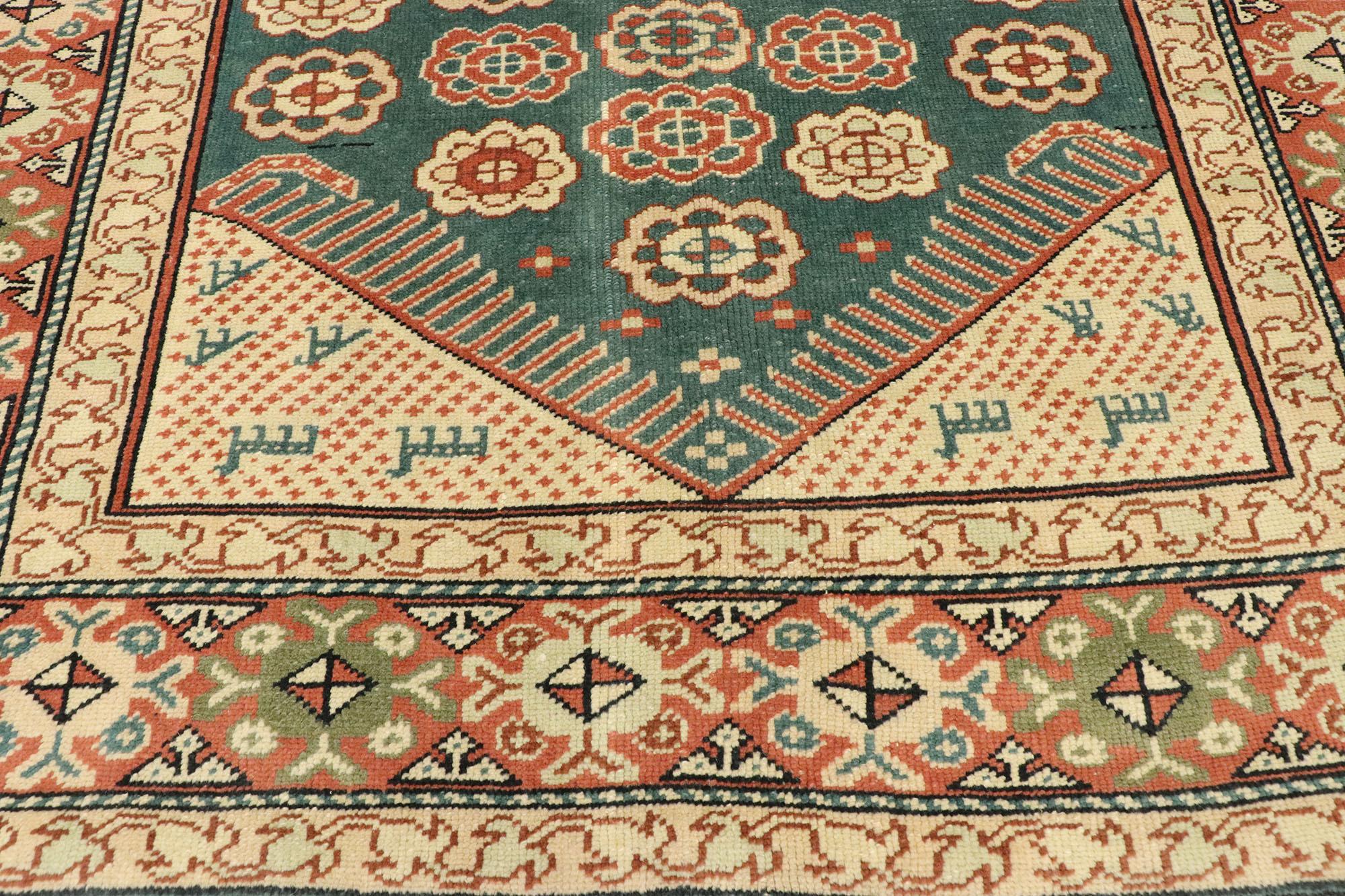 Noué à la main Ancien tapis turc d'Oushak de style colonial américain en vente
