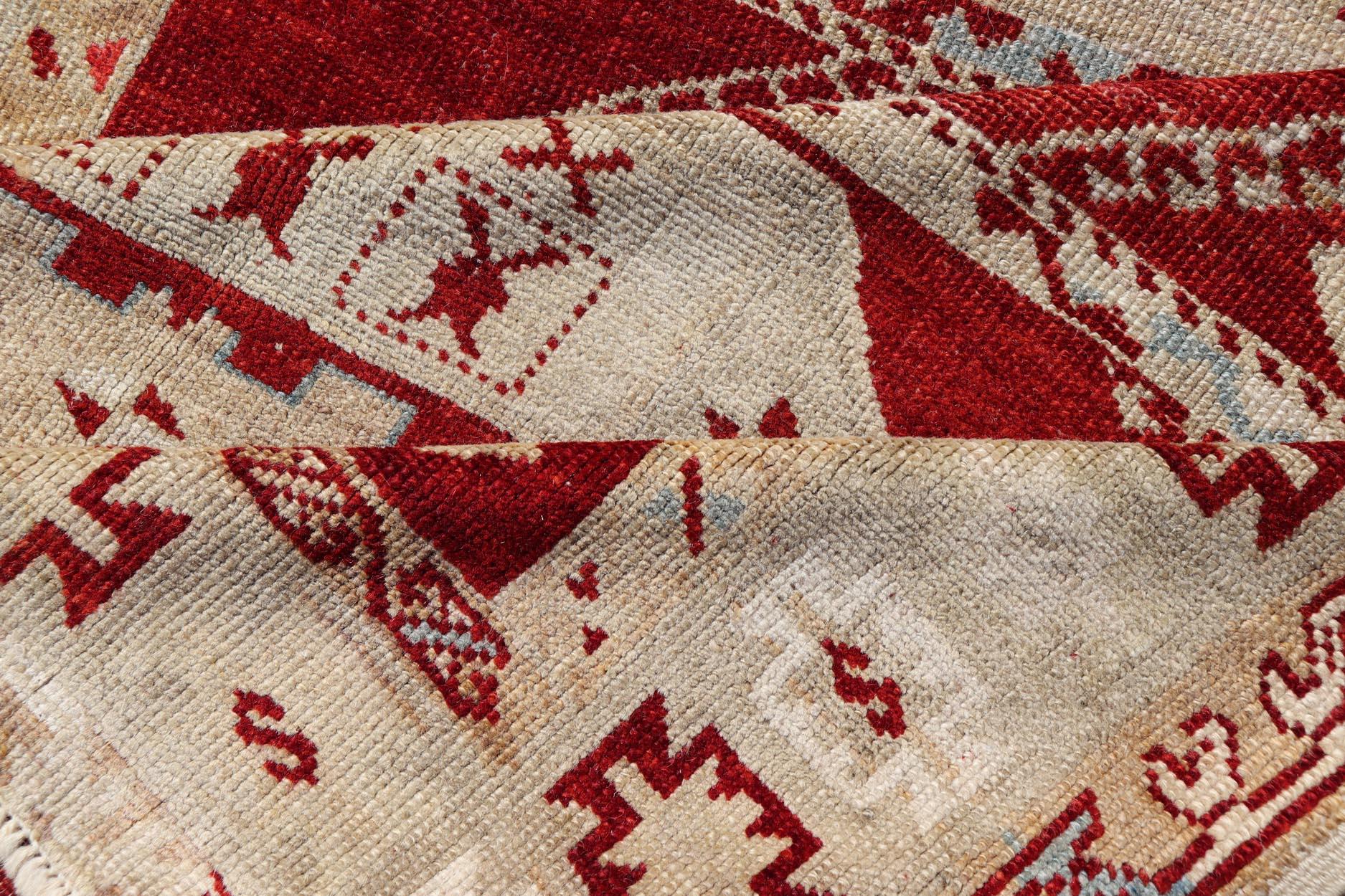 Antique Turkish Oushak Rug with Deep Red, Ivory Tones and Medallions 4'8 x 9'6 For Sale 4
