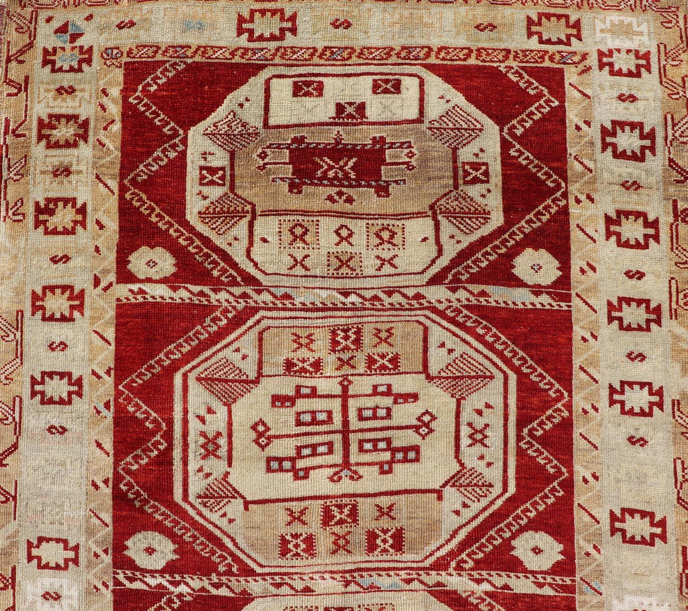 20th Century Antique Turkish Oushak Rug with Deep Red, Ivory Tones and Medallions 4'8 x 9'6 For Sale