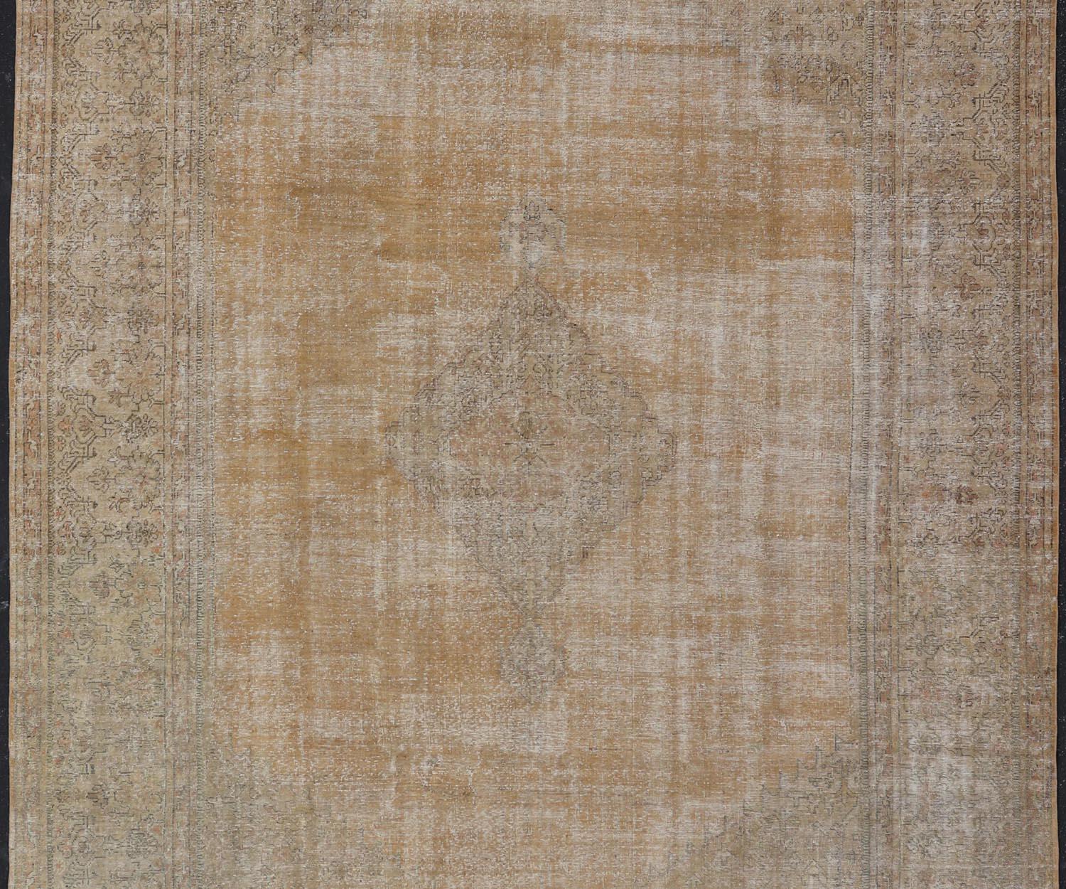 Tappeto antico turco Oushak con toni morbidi di cammello e grigio scuro 12'0 x 18'5 in vendita 6
