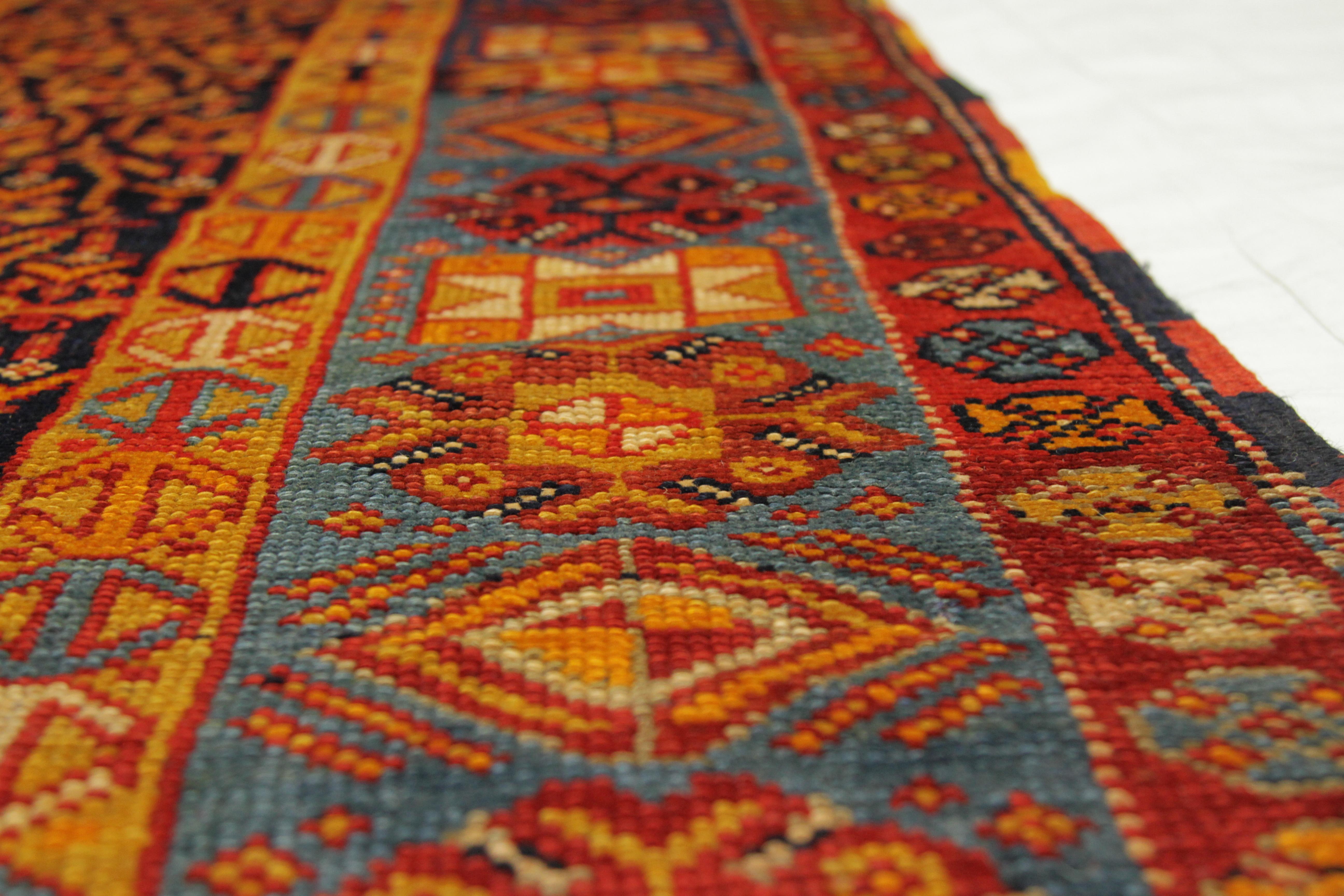 Antique Turkish Oushak Rug with Stunning Geometric Patterns, circa 1910s In Excellent Condition For Sale In Dallas, TX