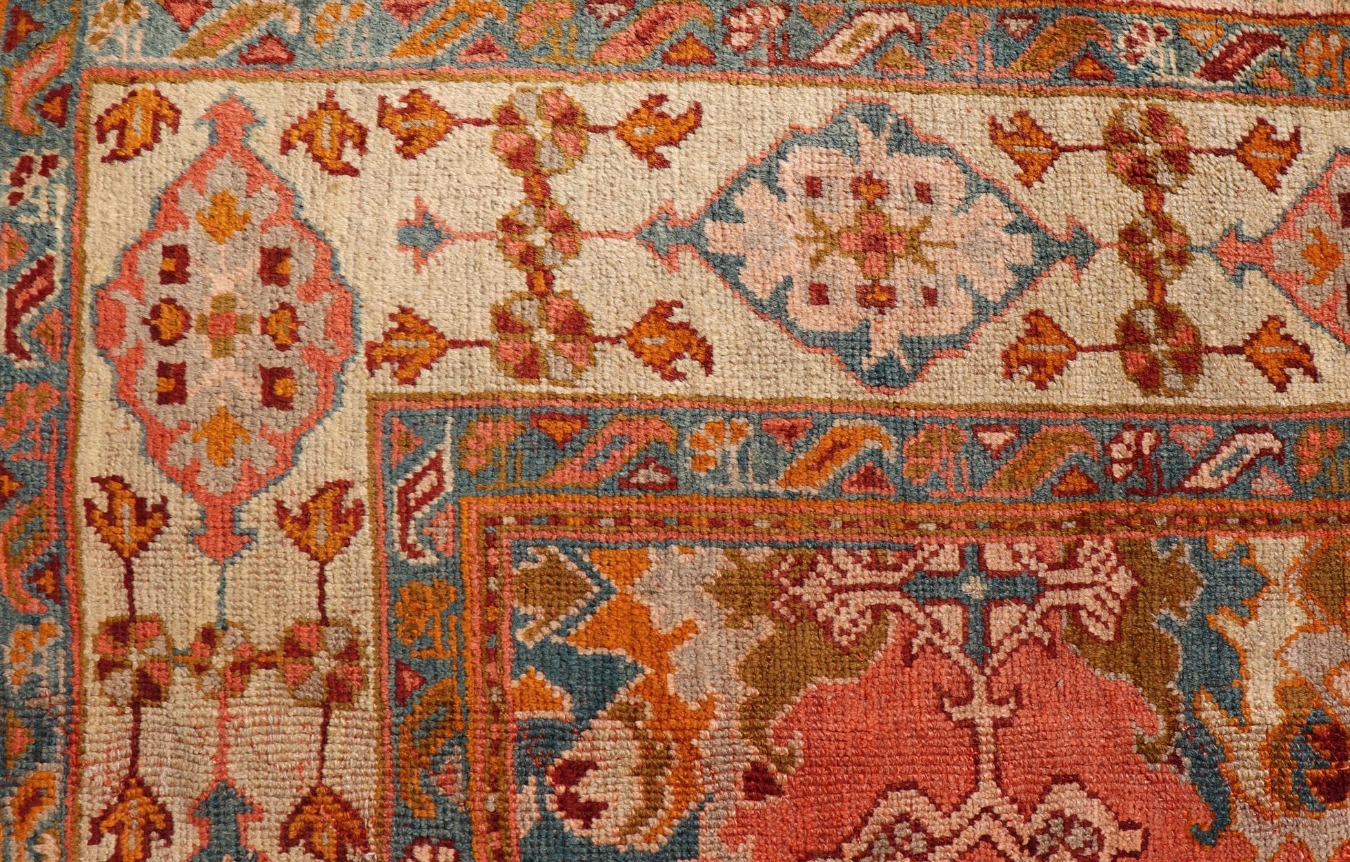 Antiker türkischer Oushak-Teppich mit warmen Korallen-, Elfenbein- und Teal-Akzenten 10'9 x 14'7 im Angebot 4