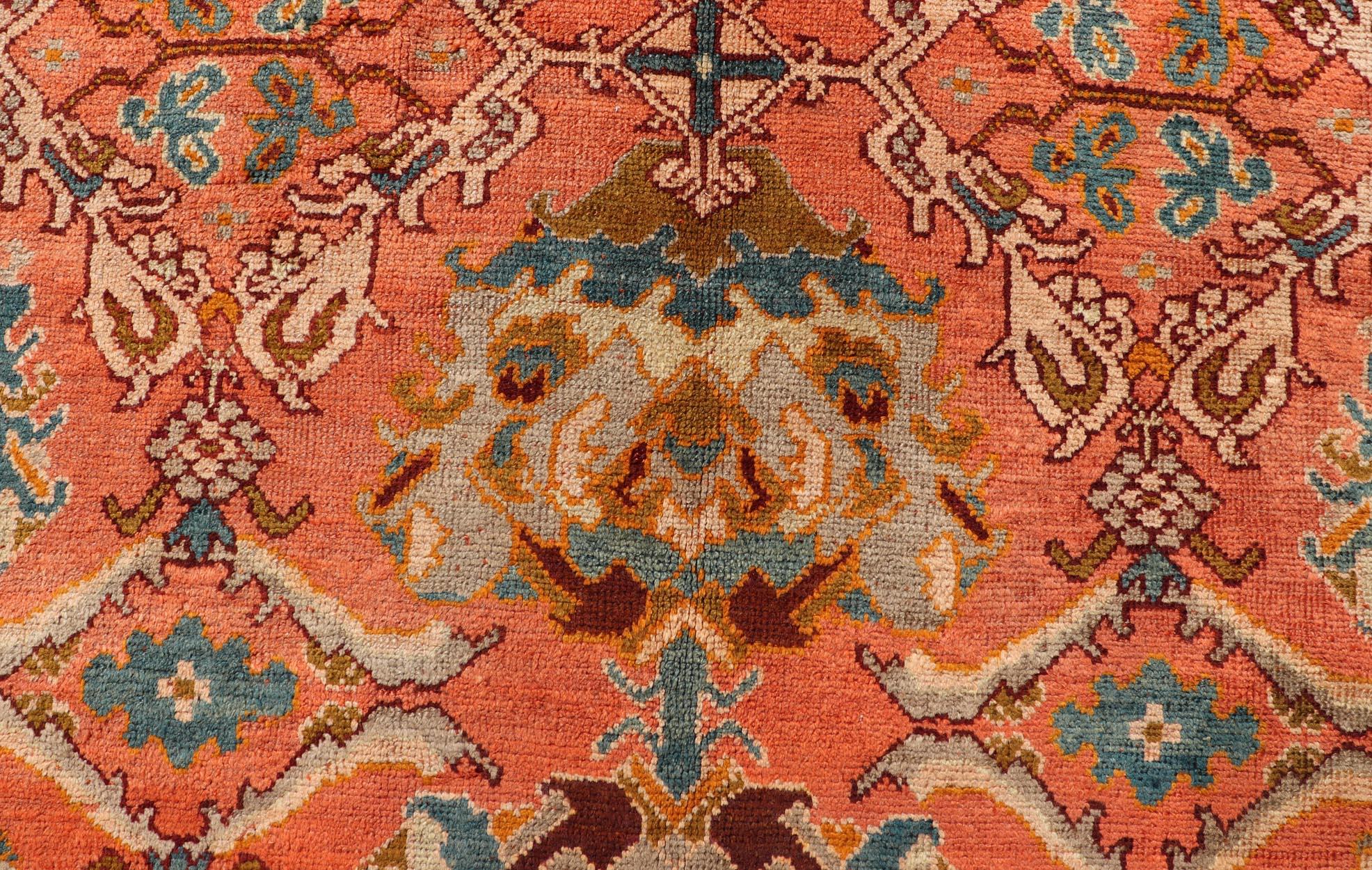 Antiker türkischer Oushak-Teppich mit warmen Korallen-, Elfenbein- und Teal-Akzenten 10'9 x 14'7 im Angebot 5