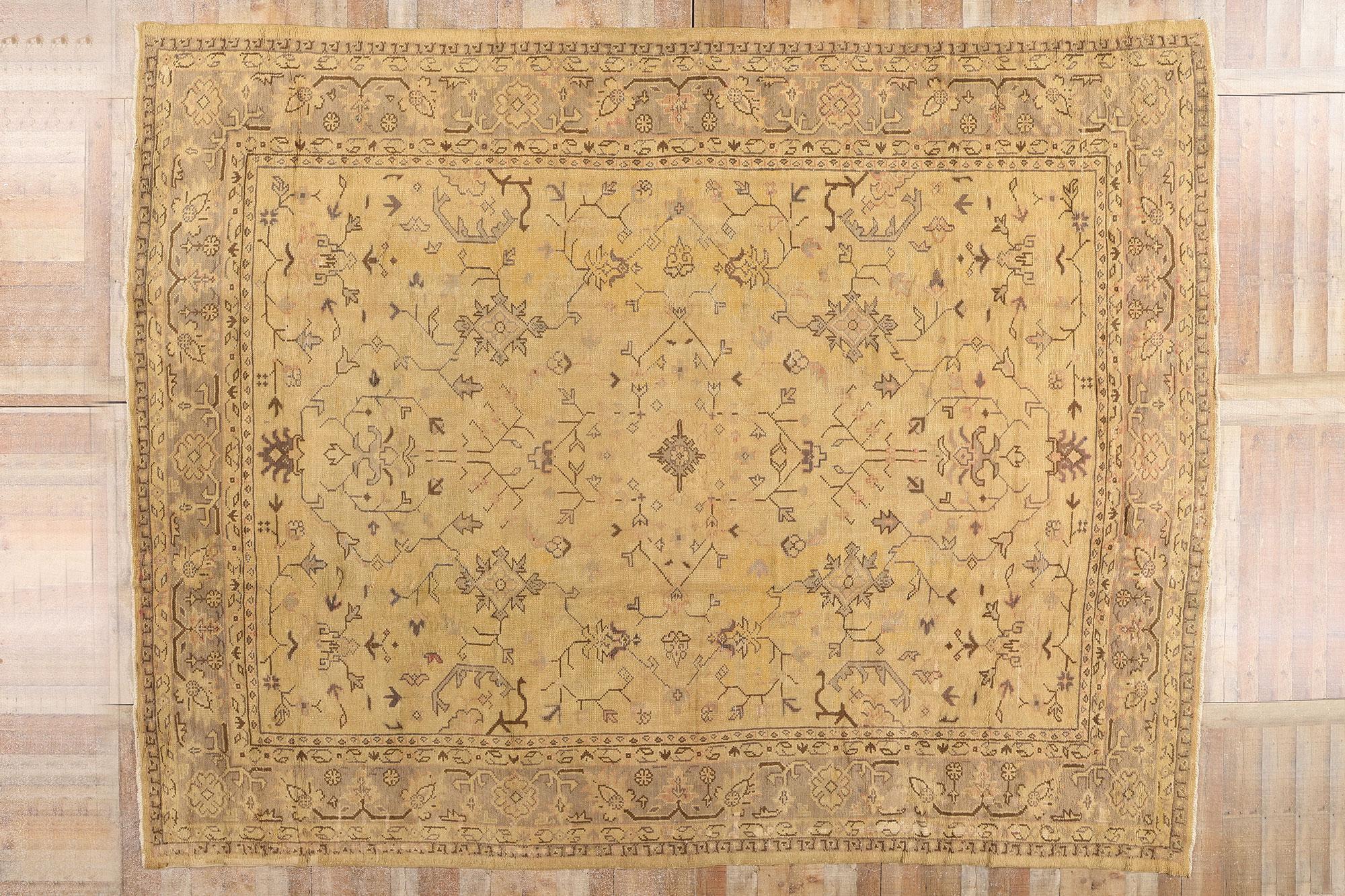 Late 19th Century Antique Turkish Oushak Rug with Warm Tuscan Style For Sale 4