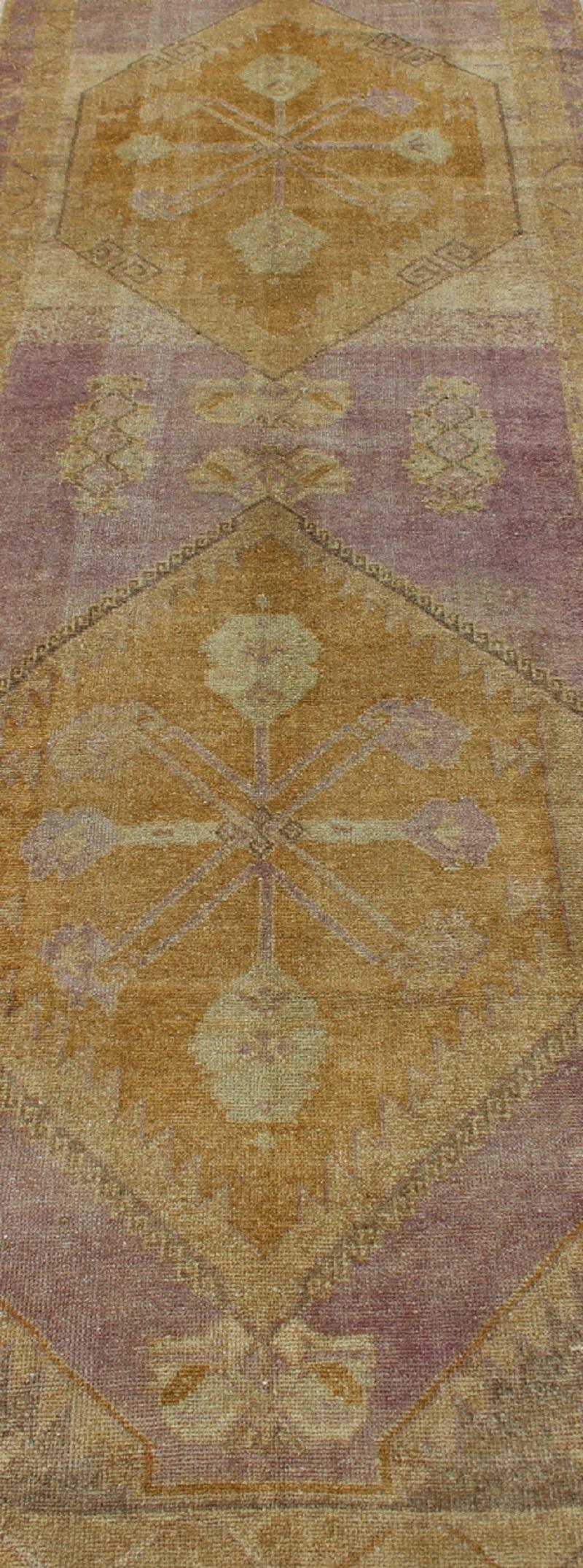 Antique Turkish Oushak Runner with Three Geometric Medallions in Purple Tones For Sale 4