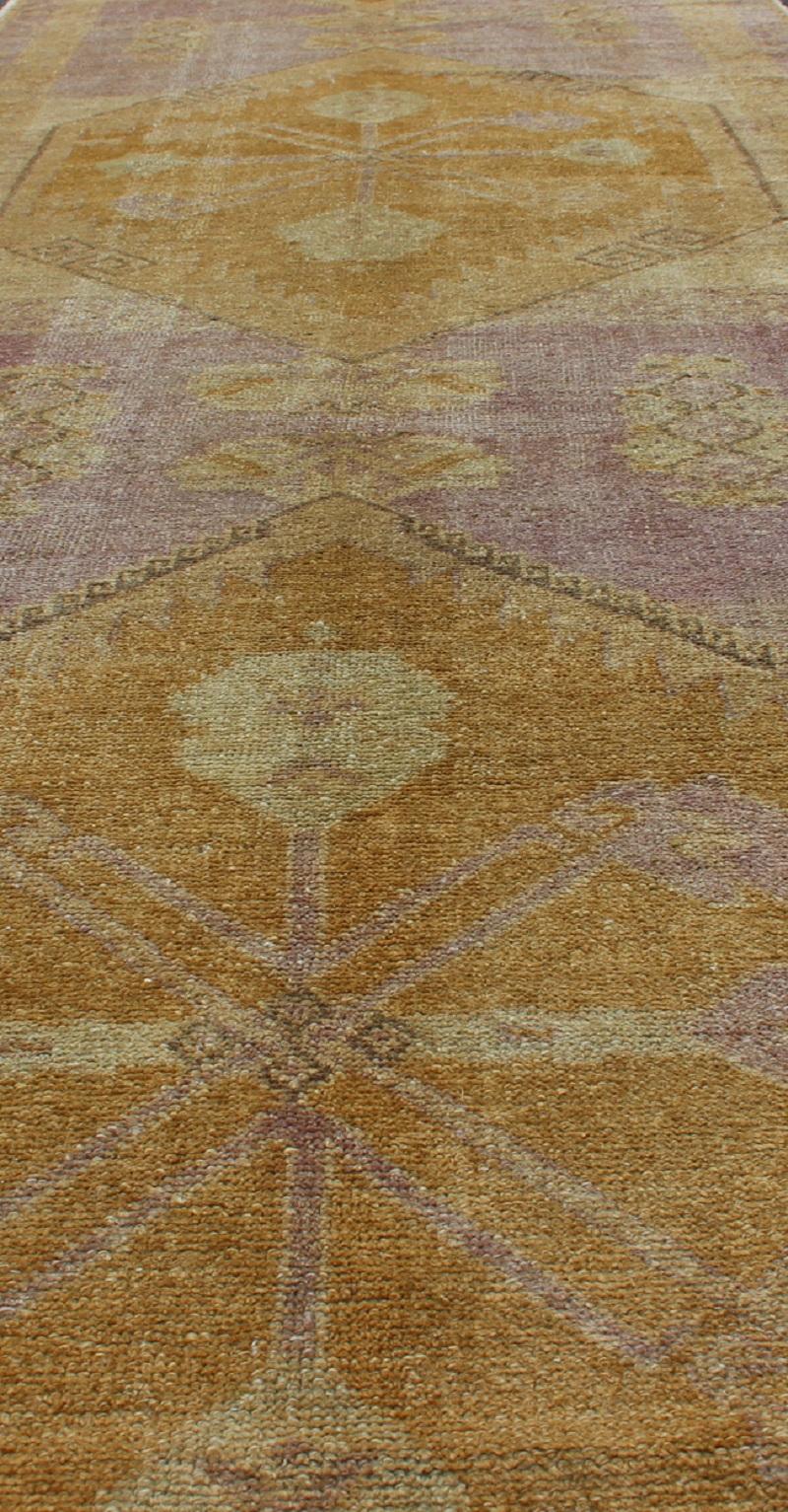 Antique Turkish Oushak Runner with Three Geometric Medallions in Purple Tones For Sale 5