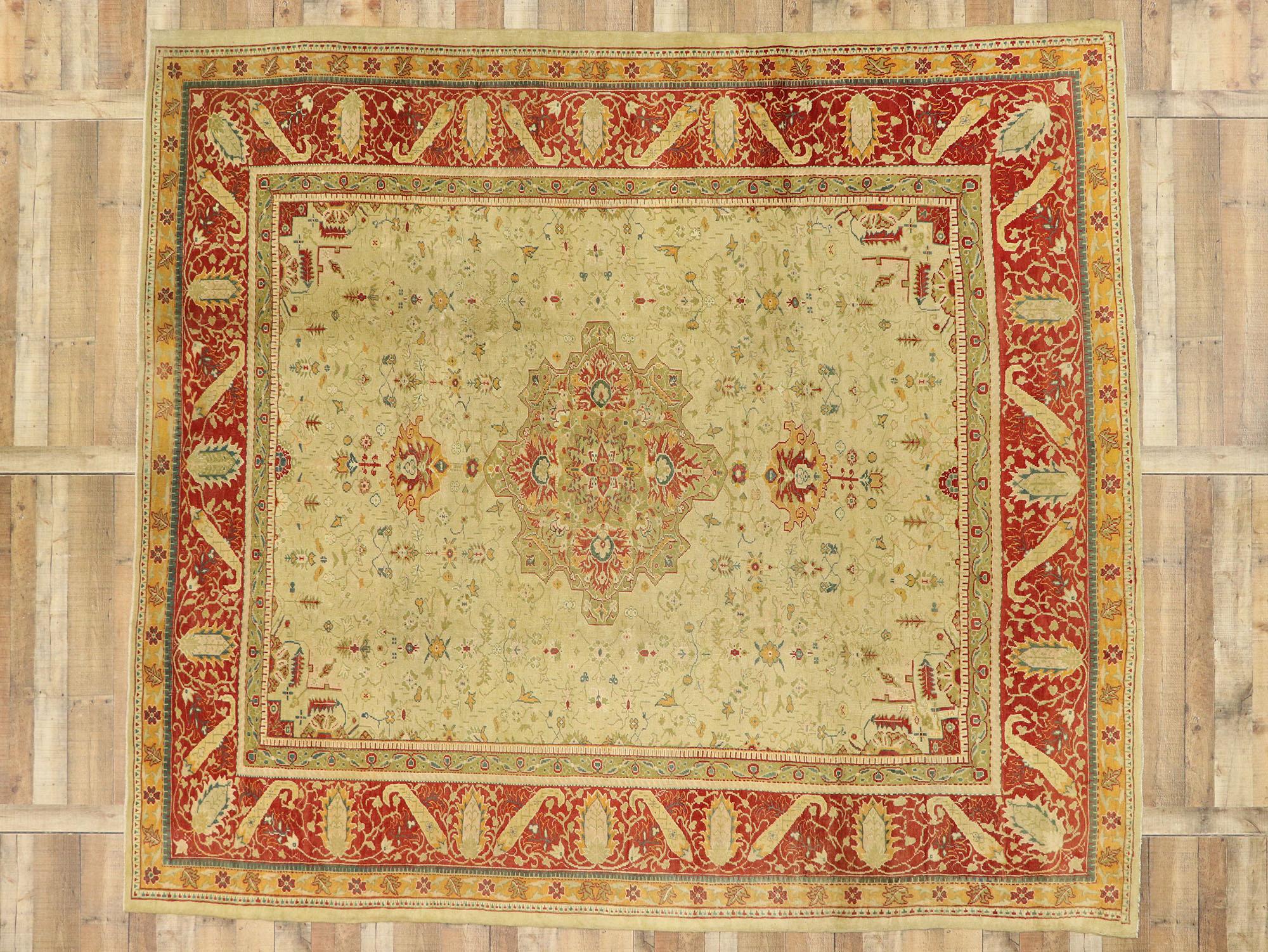 Antique Turkish Oushak with Traditional Modern Style For Sale 3