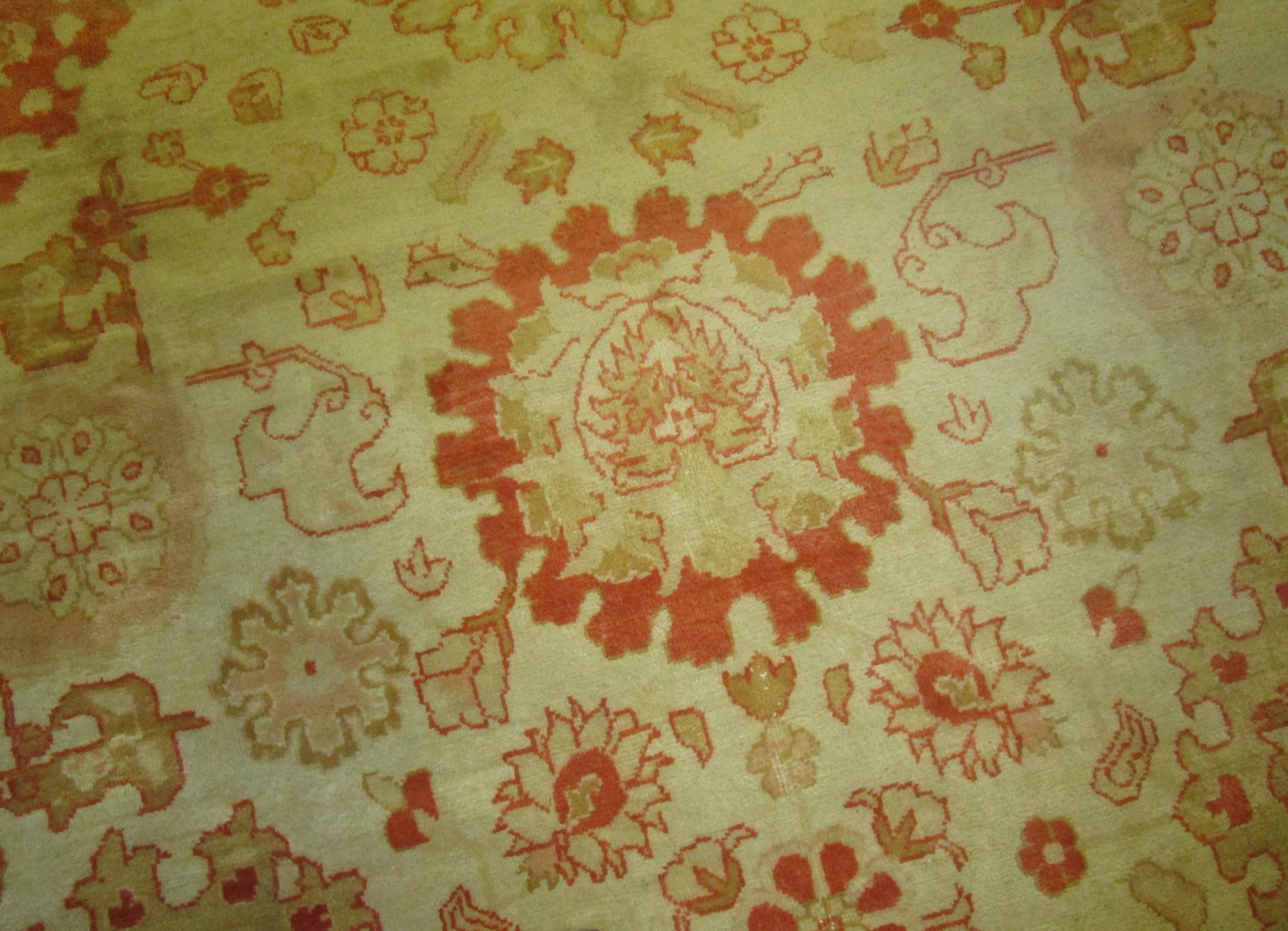 Oushak Wool Pile Antique Turkish Rug Large Size 3