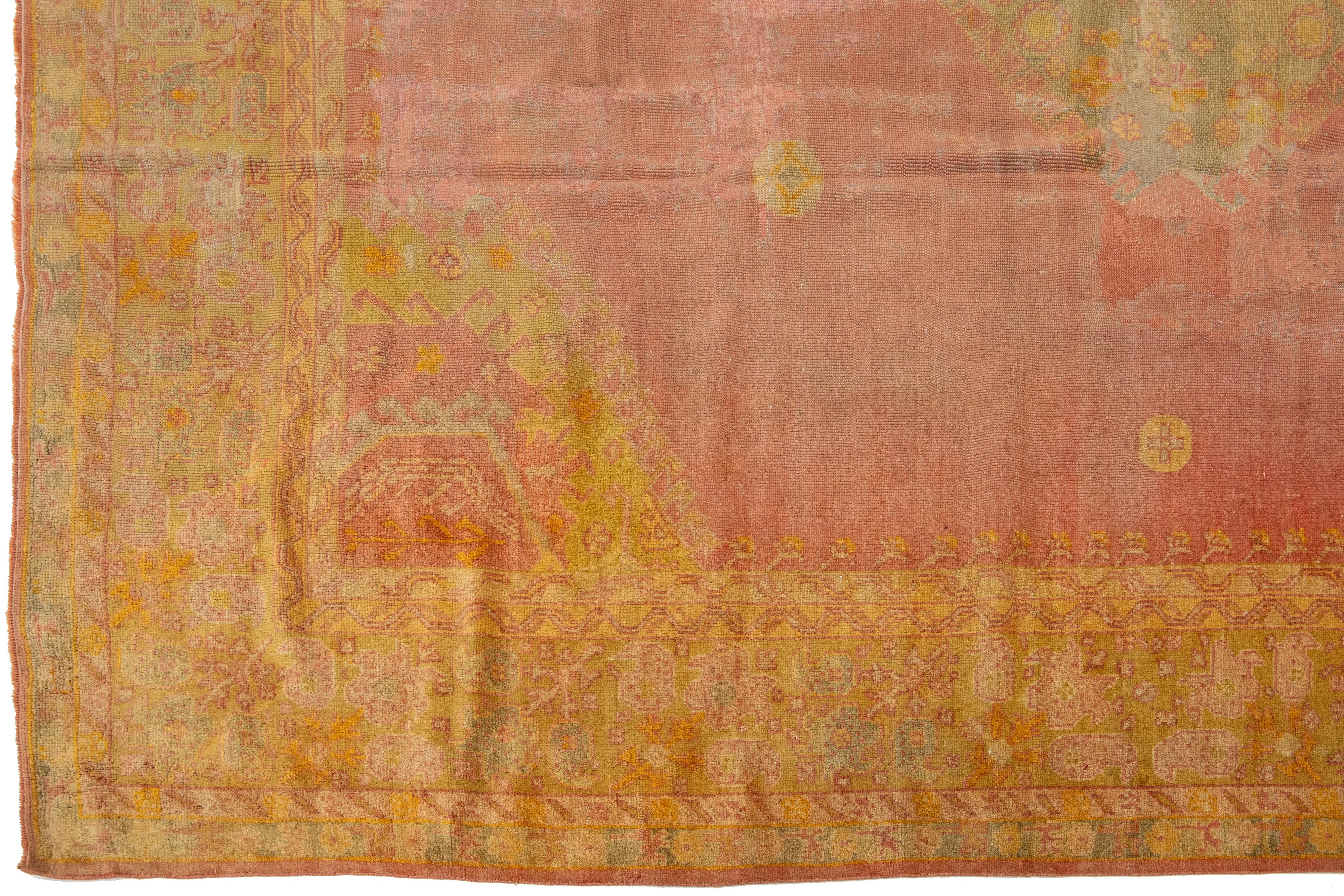 Ancien tapis turc Oushak en laine fait à la main en couleur terre cuite  en vente 1