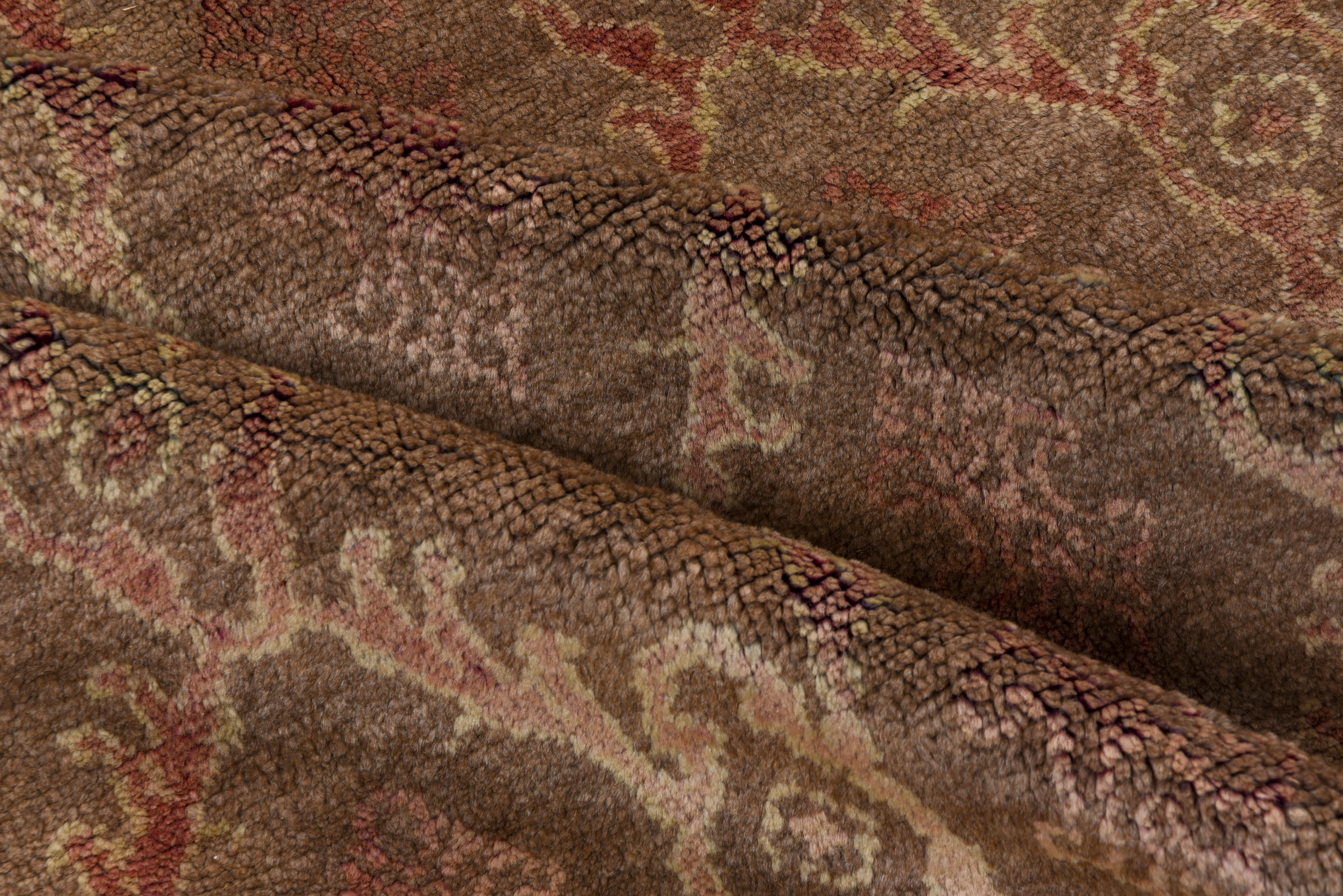 Antike Mitte des Jahrhunderts Teppich in erstaunlichen Zustand, erkundigen Sie sich mit jeder und alle Fragen.