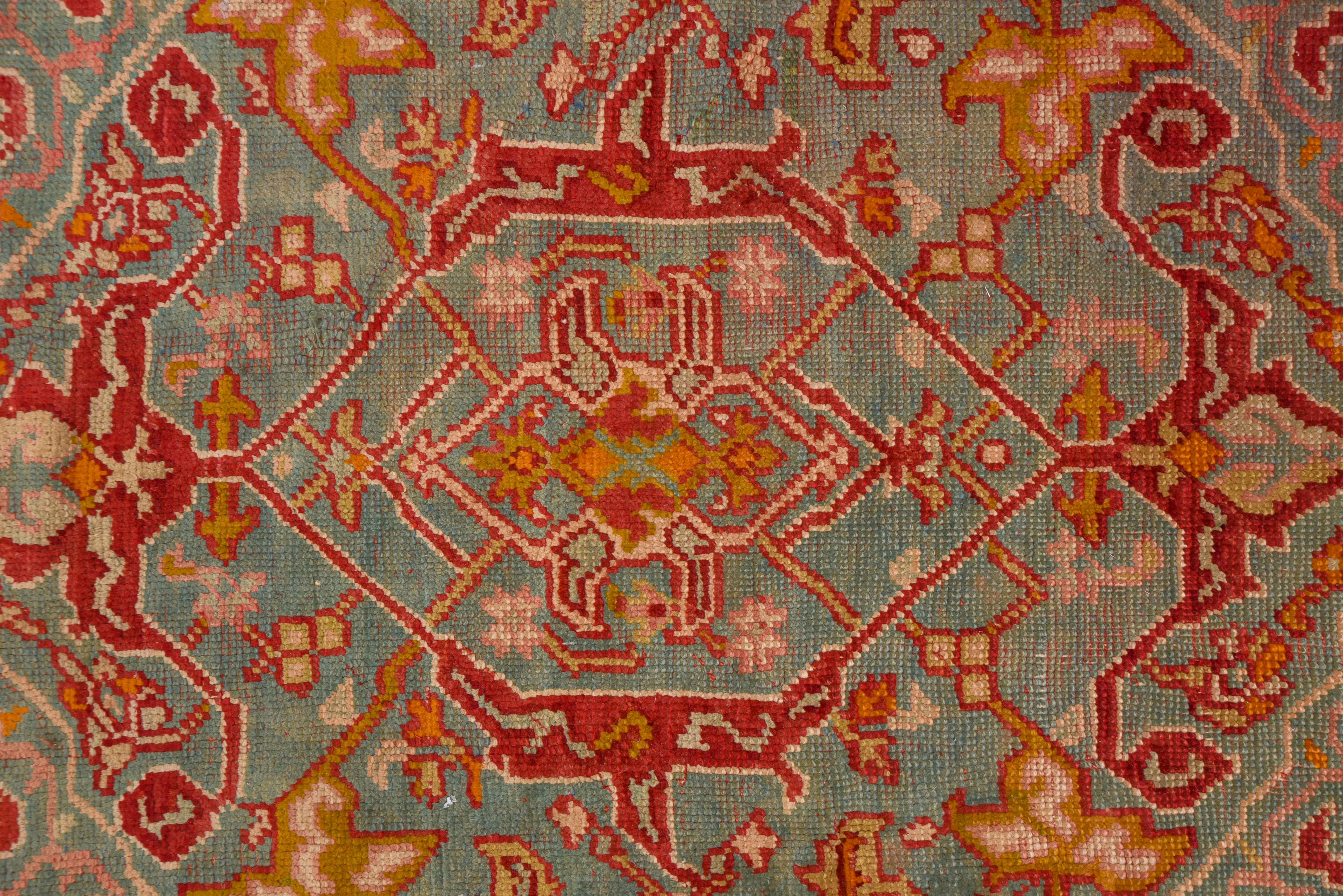 Antique Turkish Rug 1950s In Good Condition For Sale In New York, NY
