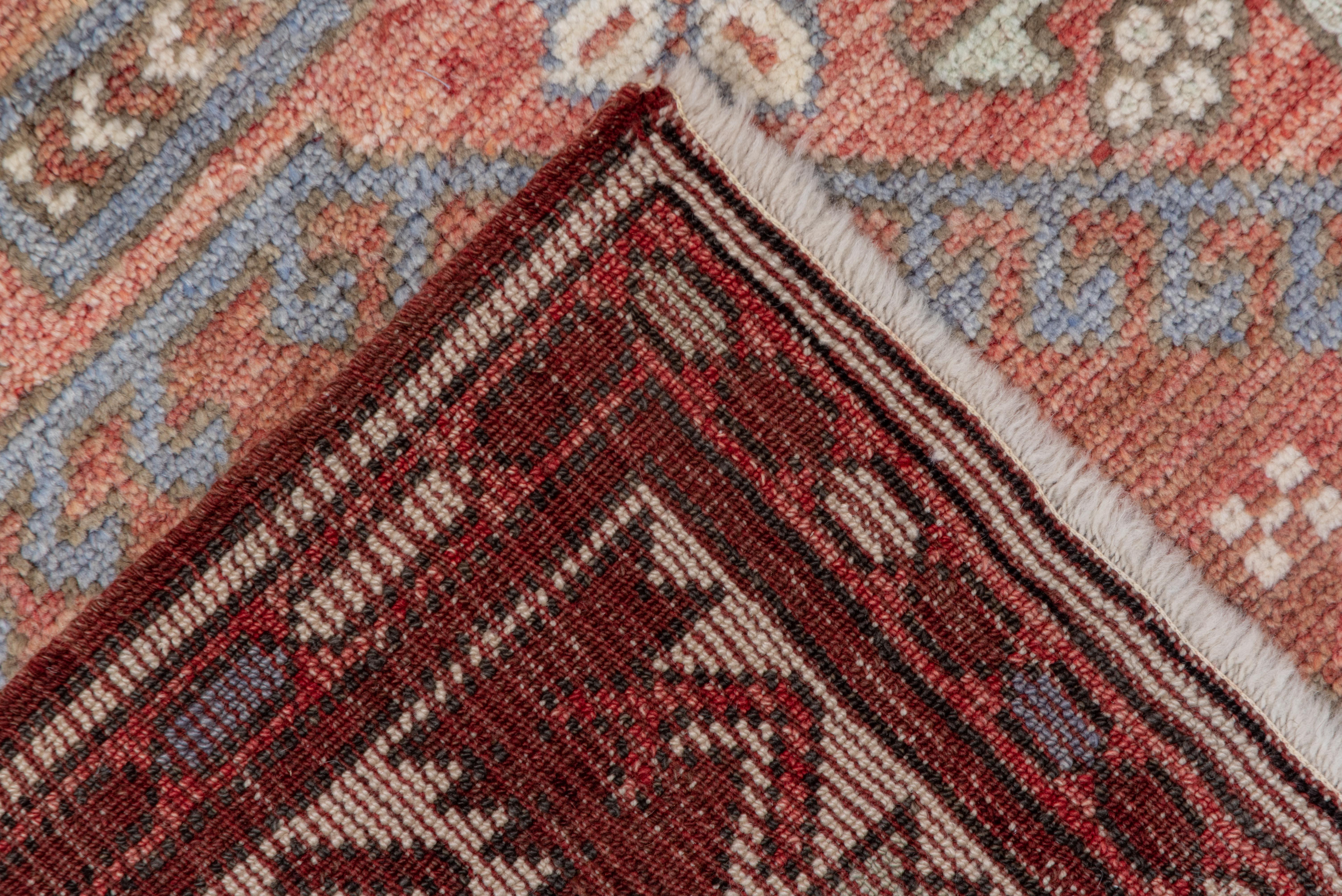 Antique Turkish Oushak Rug 1950s In Good Condition For Sale In New York, NY