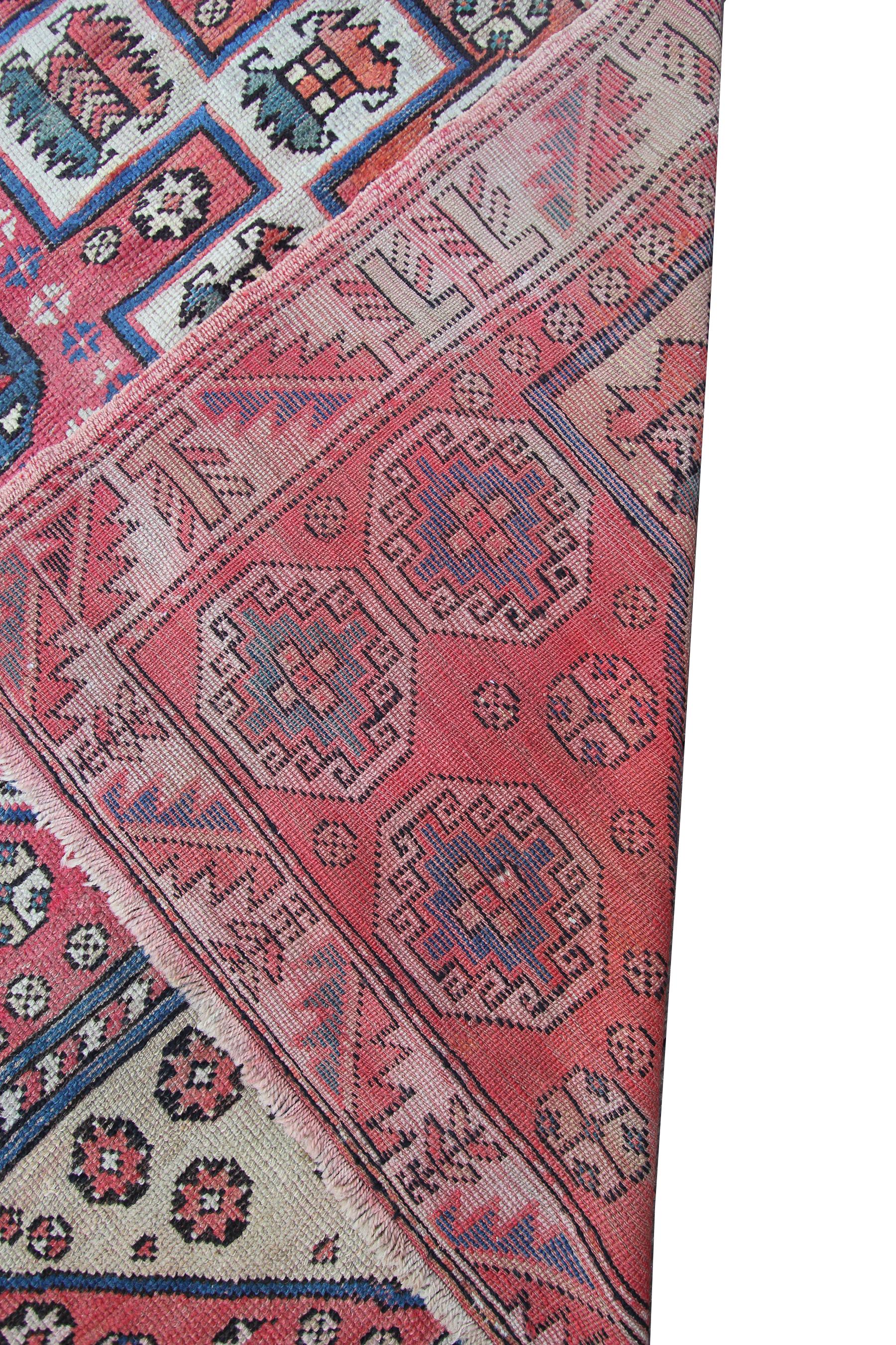 Antiker türkischer antiker Bergama-Teppich, antiker Kazak-Teppich, Sammler, 1890 im Angebot 3