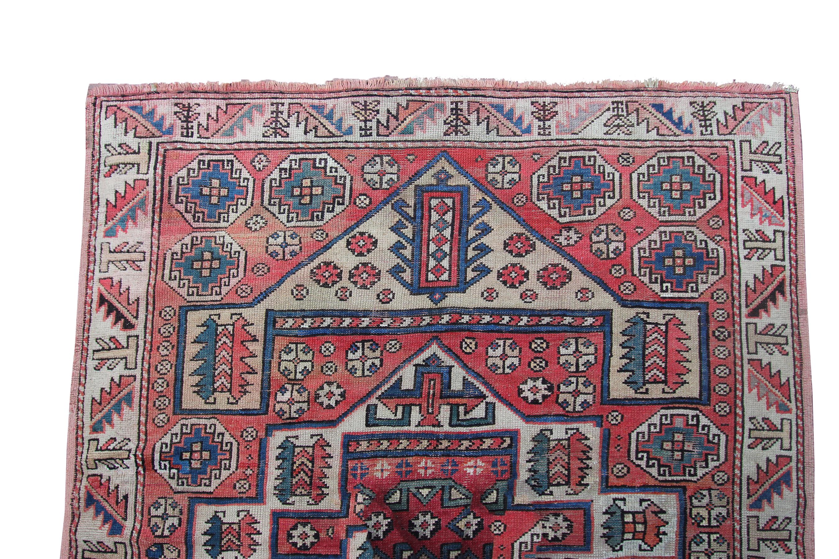 Antiker türkischer antiker Bergama-Teppich, antiker Kazak-Teppich, Sammler, 1890 (Wolle) im Angebot