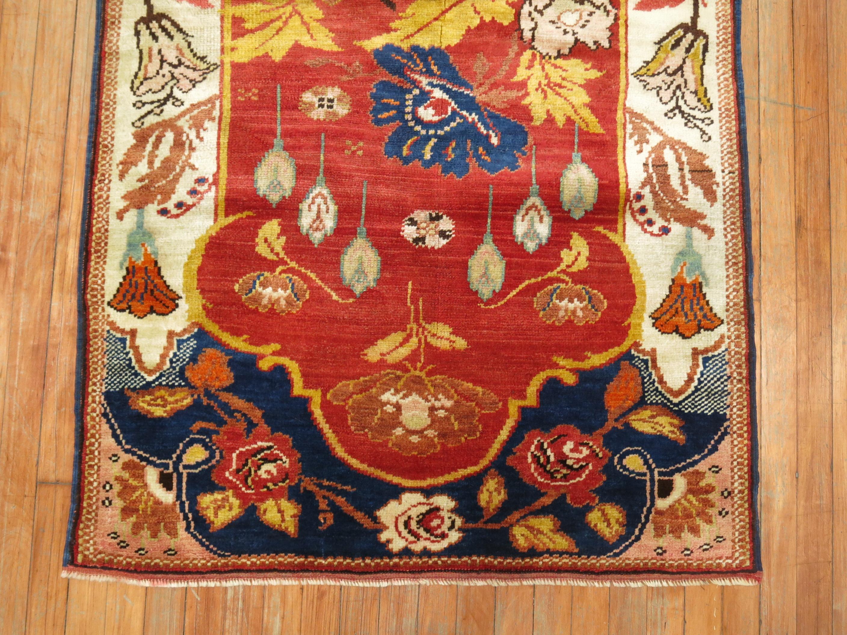 Antiker türkischer Teppich (Amerikanische Klassik) im Angebot
