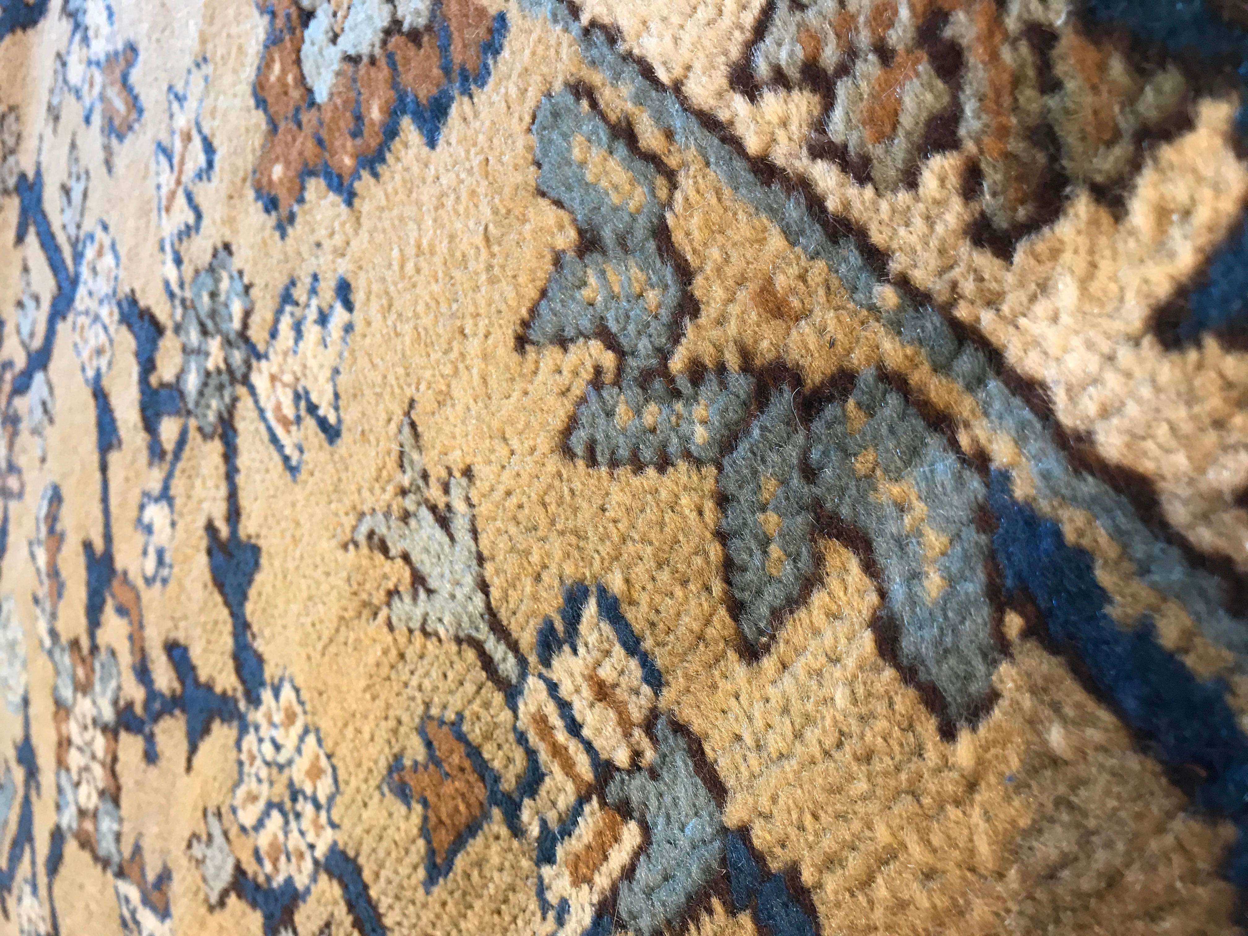 Antique Turkish Rug In Good Condition For Sale In West Hollywood, CA