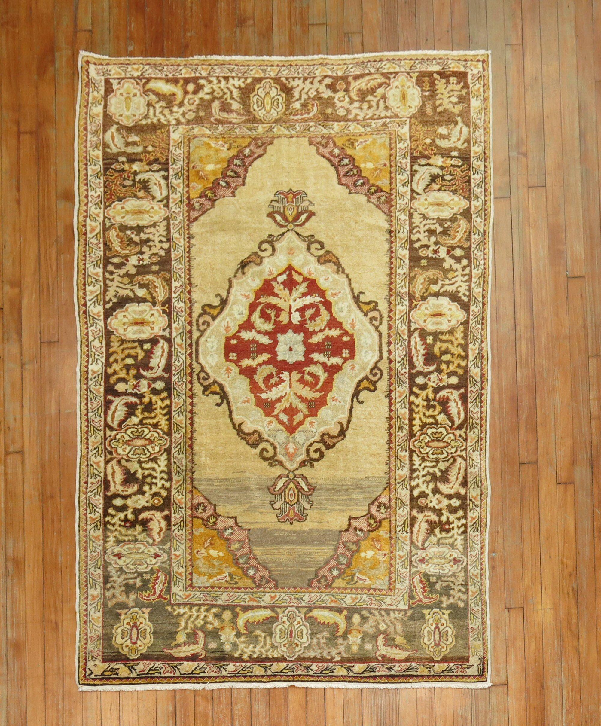 Antique Turkish Rug in Ivory and Gray For Sale 2