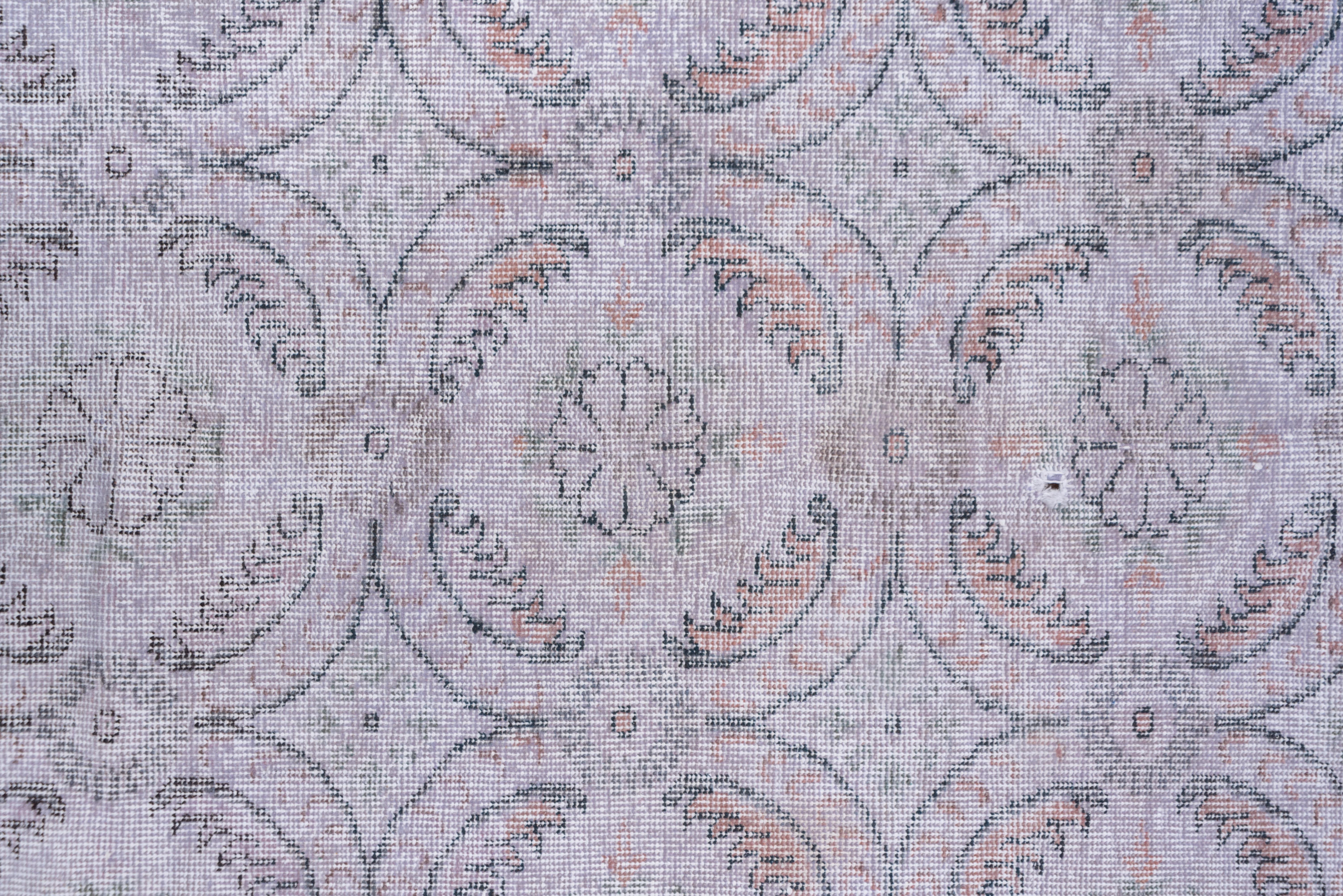 Antiker türkischer Teppich in Elfenbein-Eisblau  im Zustand „Gut“ im Angebot in New York, NY