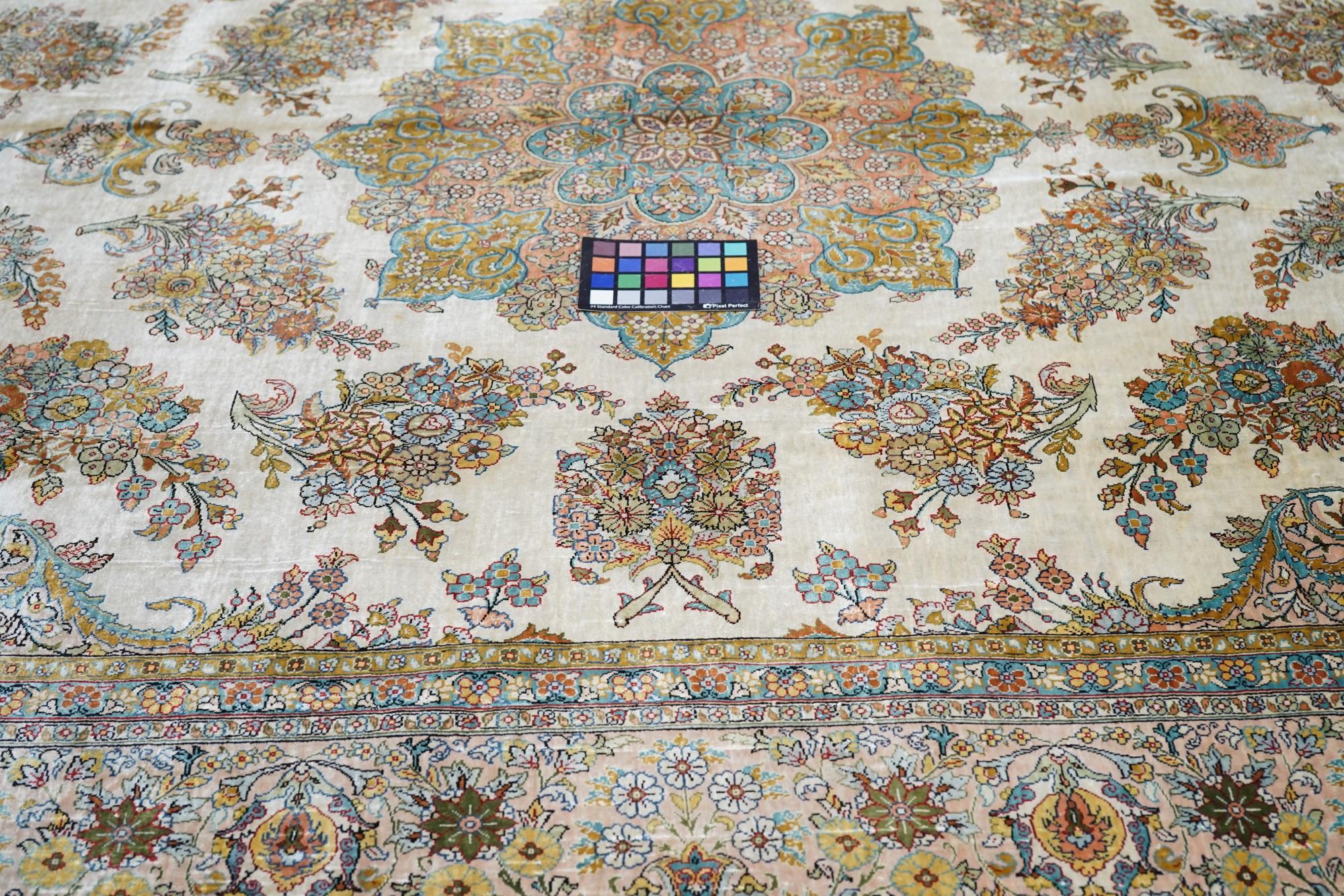 Extremely Fine Turkish Silk Hereke Rug 6'6'' x 9'6'' For Sale 4