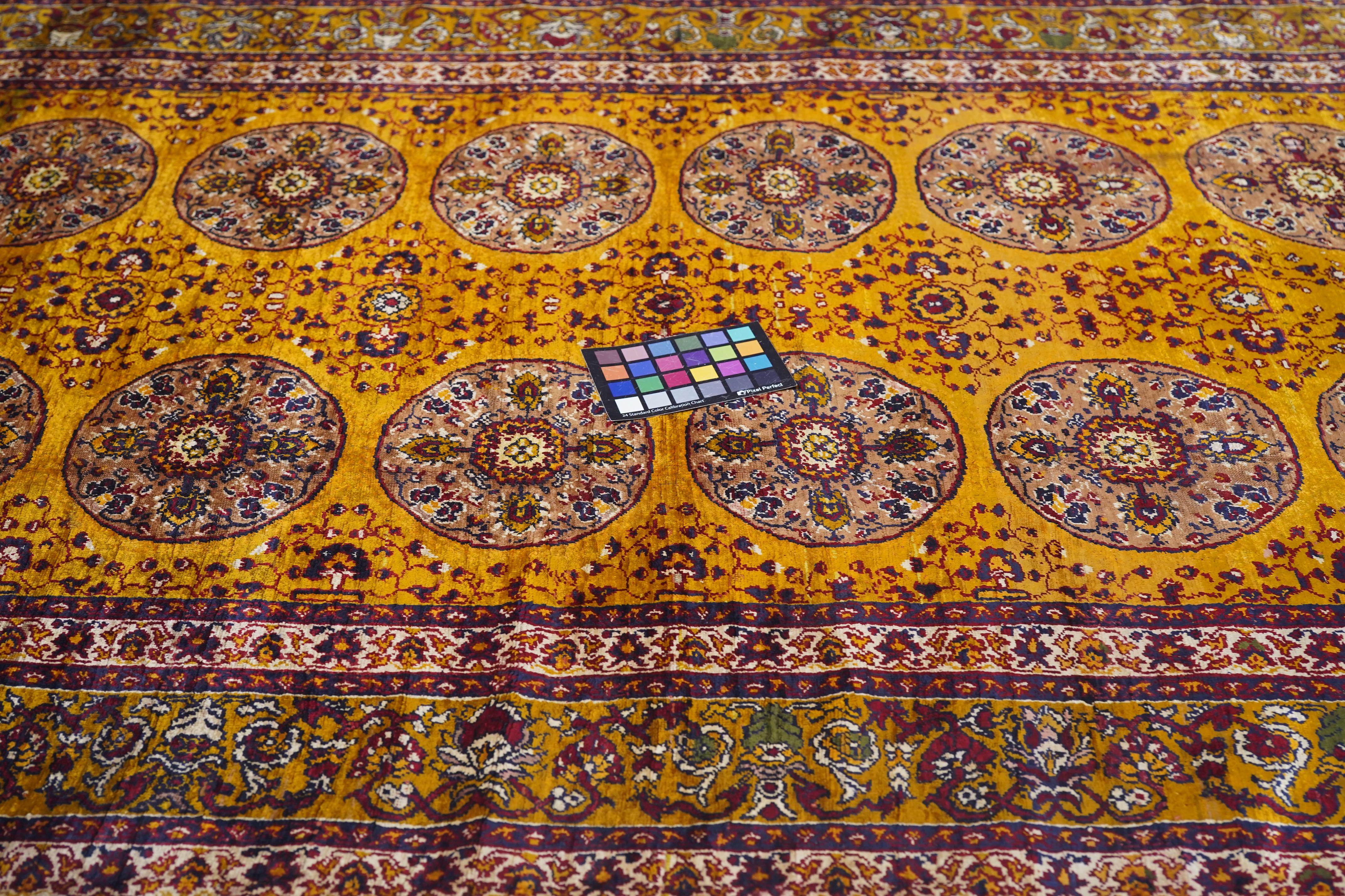 Alfombra antigua de seda turca 4'5'' x 6'3'' Seda en venta