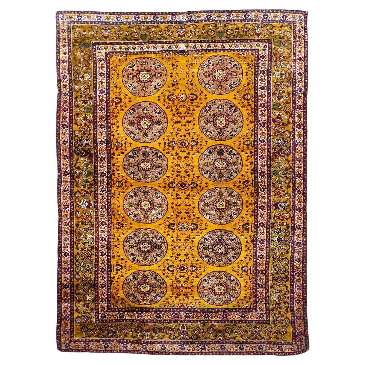 Alfombra antigua de seda turca 4'5'' x 6'3''
