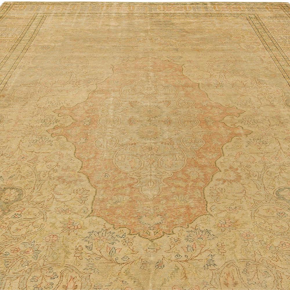 Antique Turkish silk rug
Size: 6'0