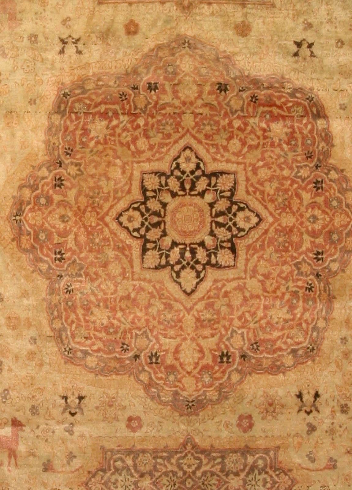 Antique Turkish Sivas animal botanic brown handmade wool carpet
Size: 10'9