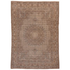 Tapis turc ancien de Sivas:: médaillon central:: palette de brun et bleu clair