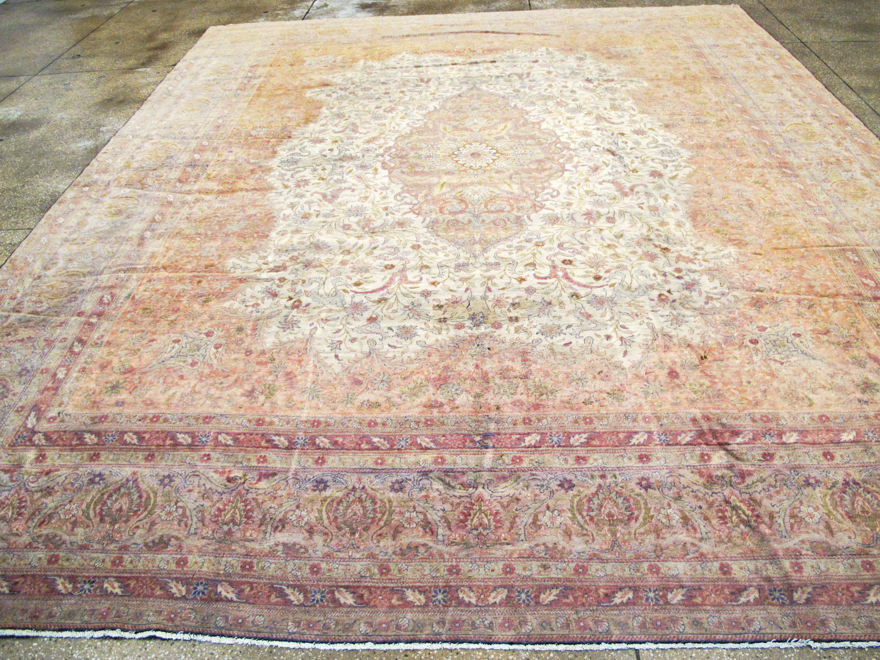 Hand-Knotted Antique Turkish Sivas Carpet For Sale