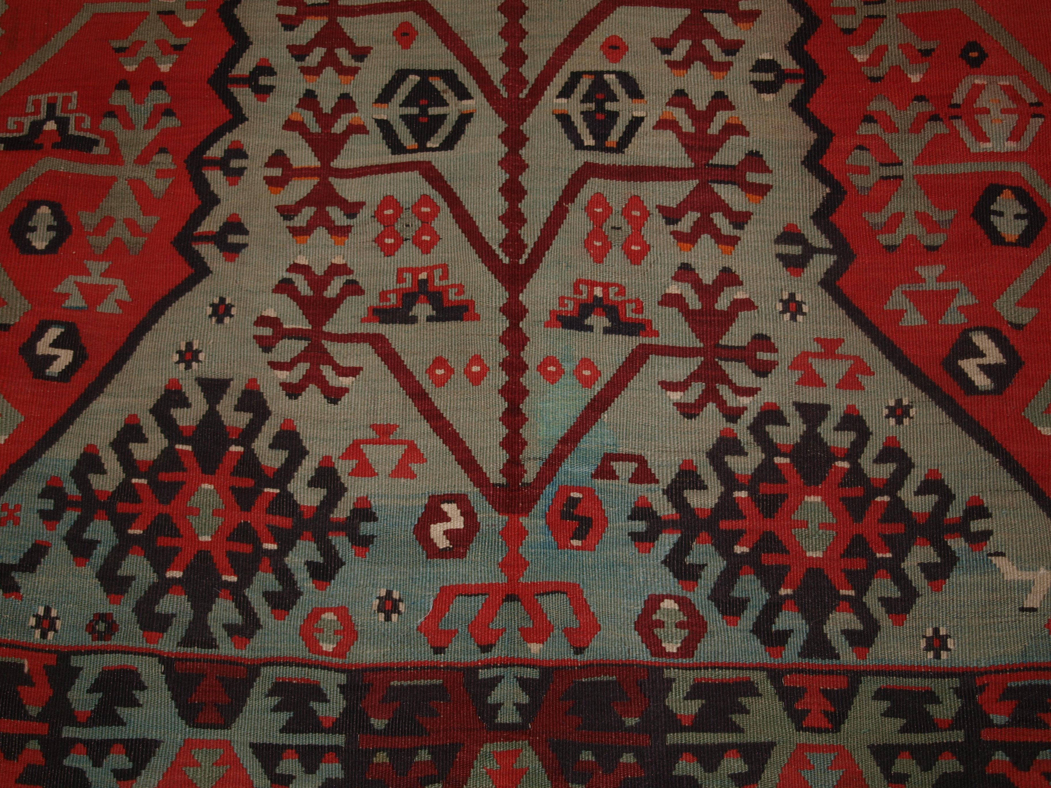Antique tapis Kilim turc Sivas de conception rare en vente 1