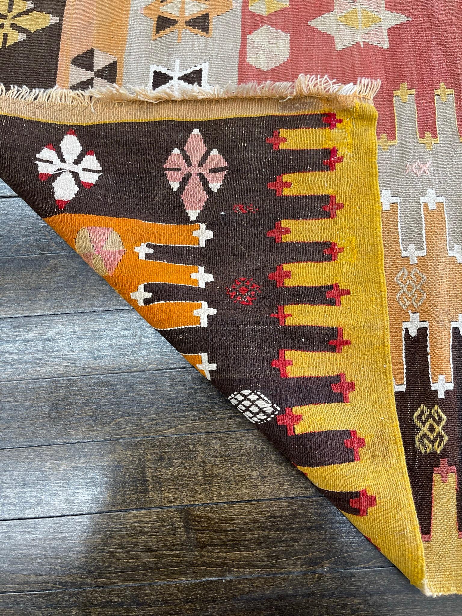 Antique Turkish Sivas Kilm circa 1900 For Sale 3