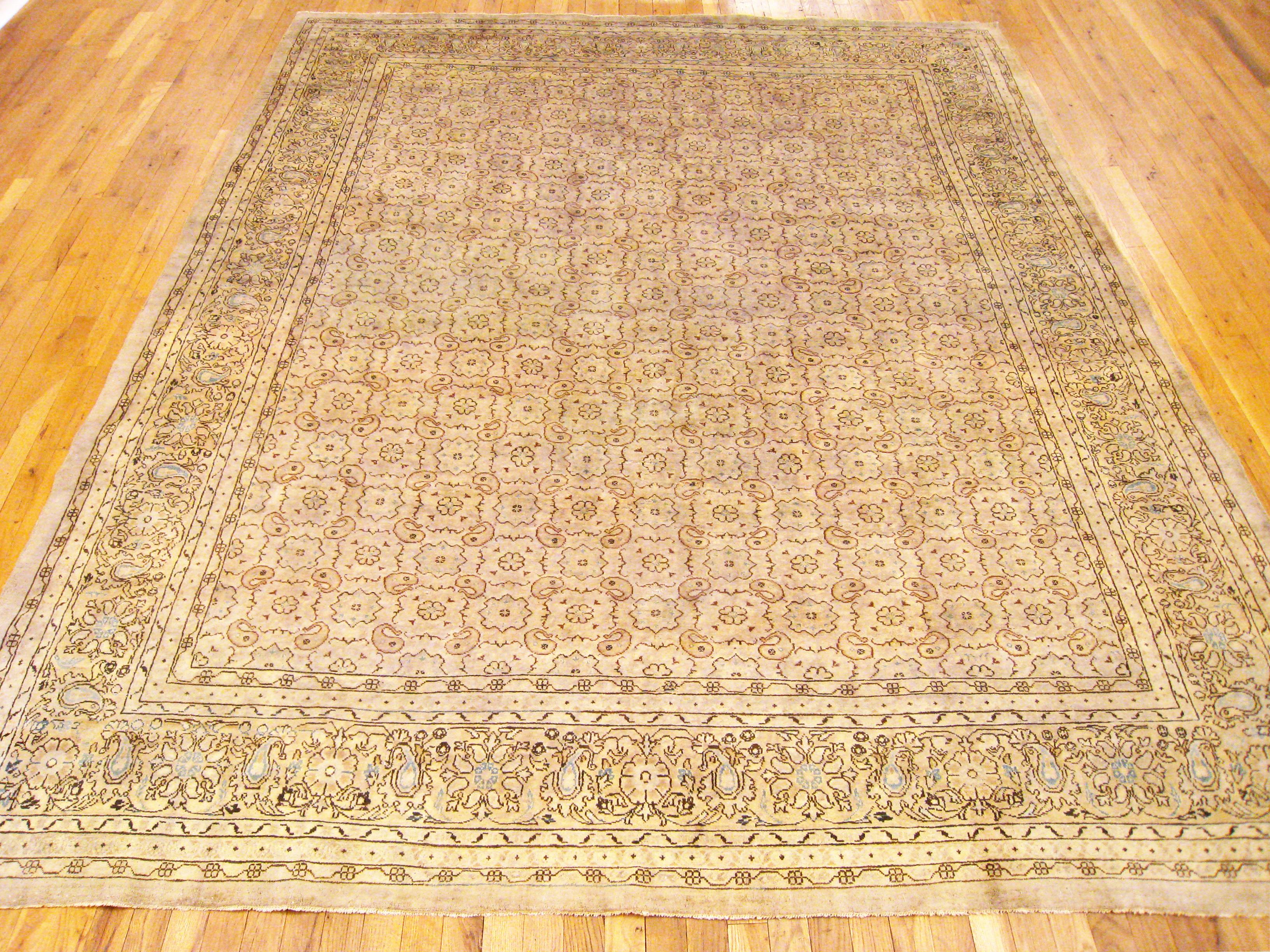 Hand-Knotted Antique Turkish Sivas Oriental Carpet, in Room Size w/ Rosettes For Sale