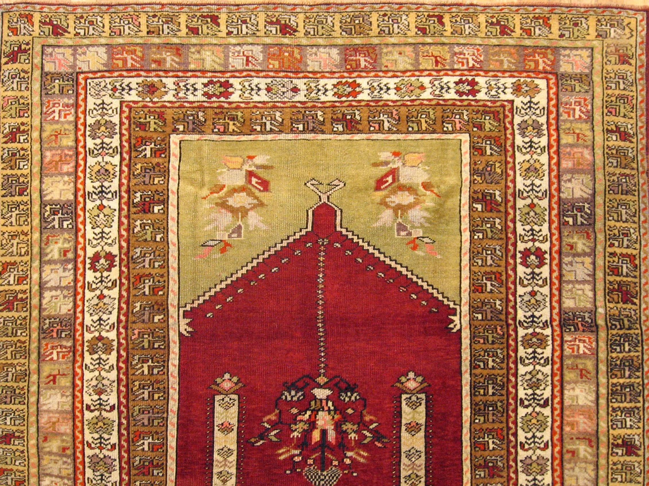 Hand-Knotted Antique Turkish Sivas Oriental Carpet, in Small Size w/ Central Medallion  For Sale