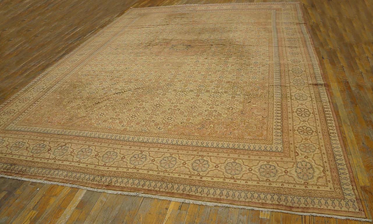 Early 20th Century Turkish Sivas Carpet ( 11' x 15'2