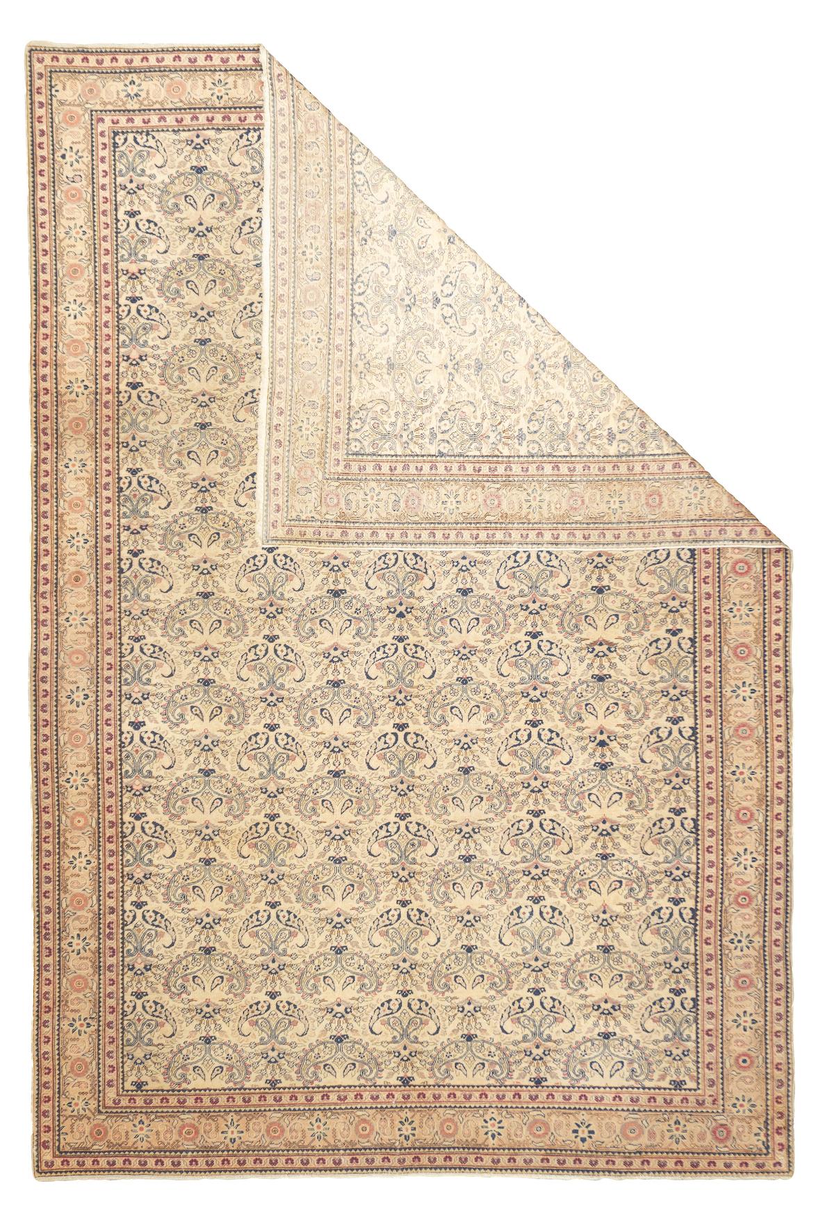 Antique Turkish Sivas Rug 8'4'' x 12'6''. The commercial room size carpets and scatter rugs of medium weave and precise drawing, from workshops in the eastern Anatolian city of Sivas. The “Turkish Tabriz”. Cotton foundations, lowish pile. Repeating