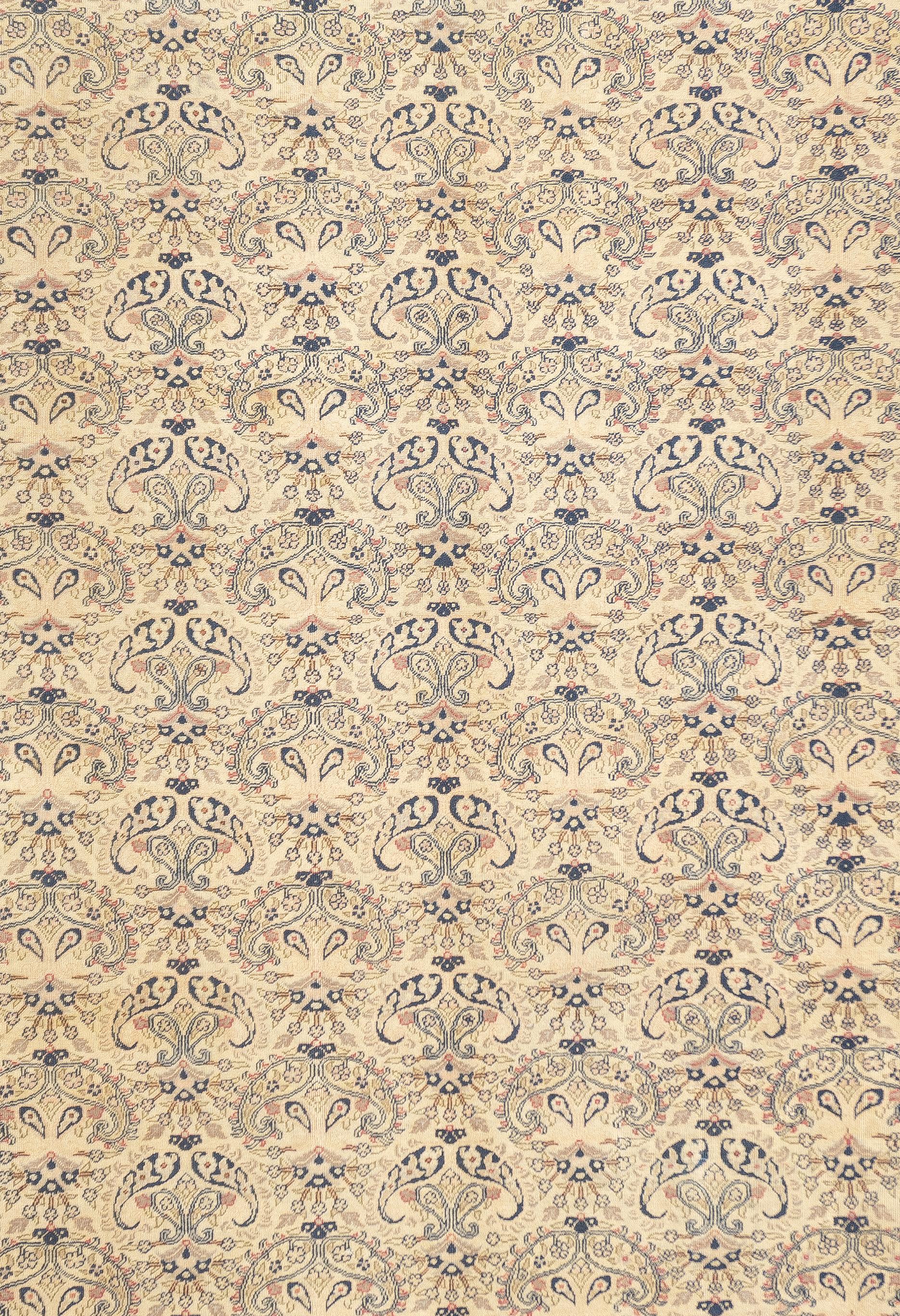 Antique Turkish Sivas Rug 8'4'' x 12'6'' In Good Condition For Sale In New York, NY