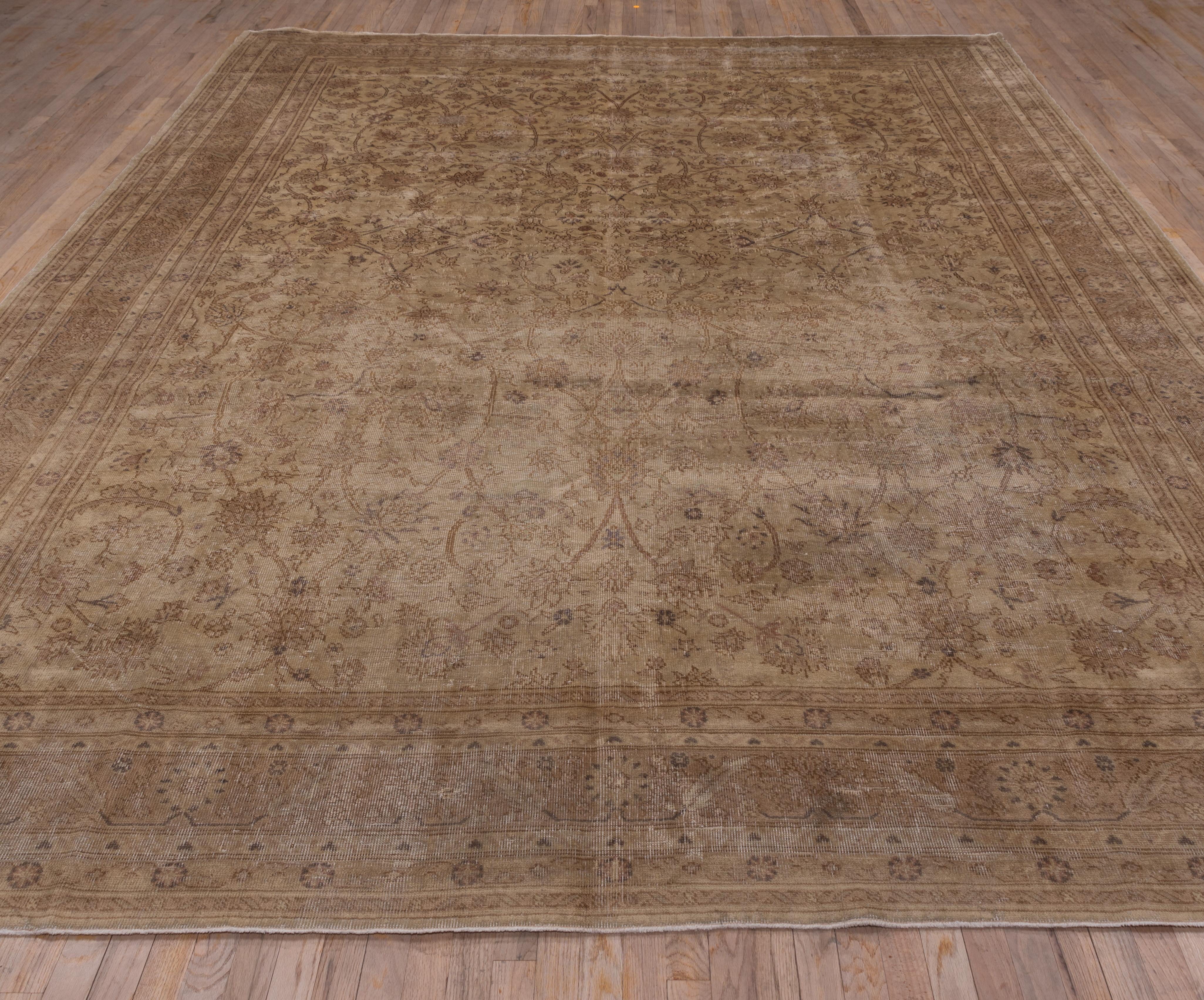 Antique Turkish Sivas Rug, Beige and Brown Palette, All-Over Field, circa 1920s For Sale 3