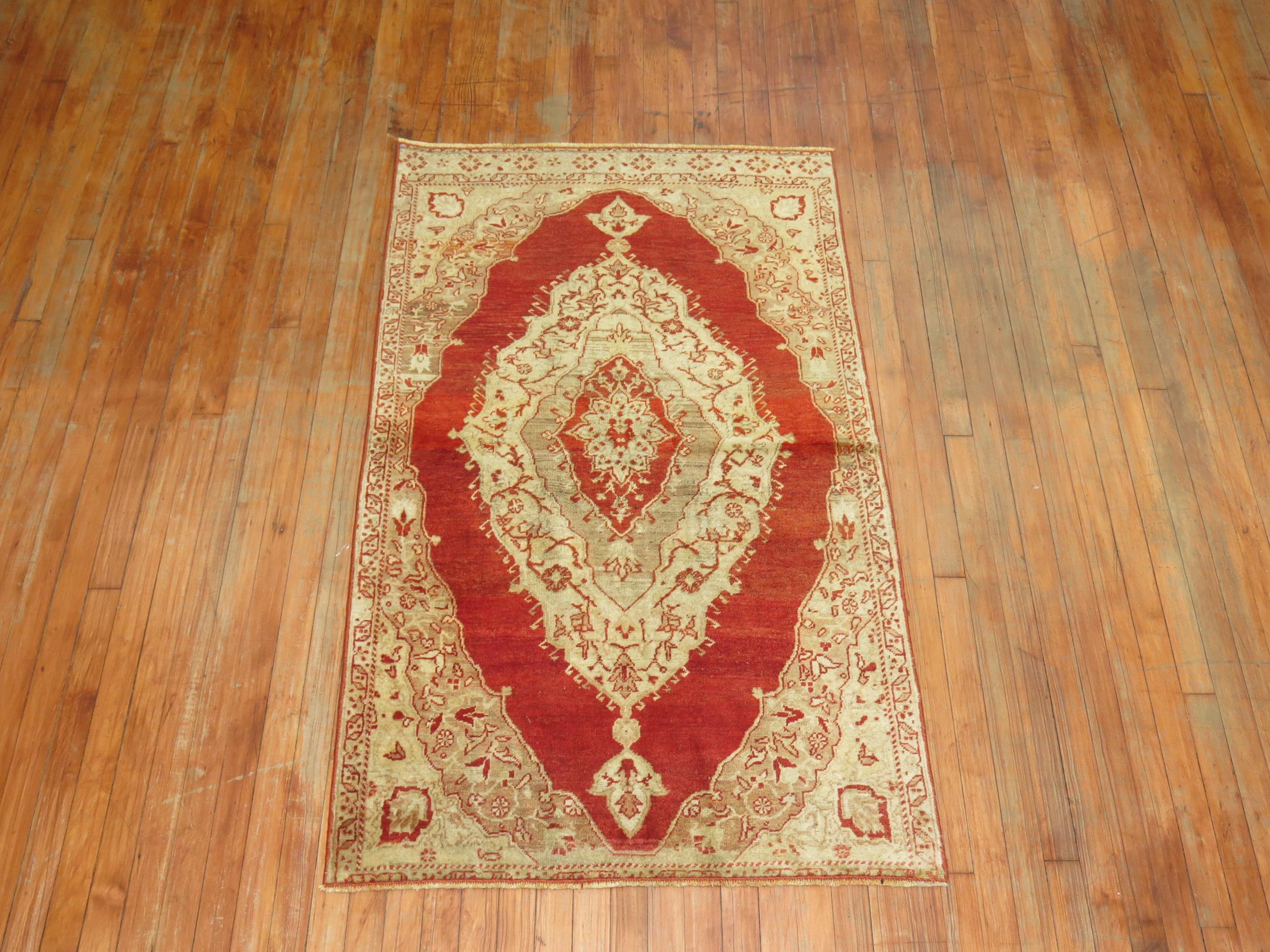 A classic antique Turkish Sivas rug.