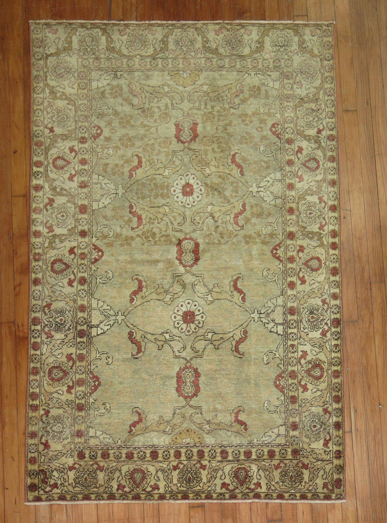 An early 20th century Turkish Sivas Carpet.

Measures: 4' x 6.2''.