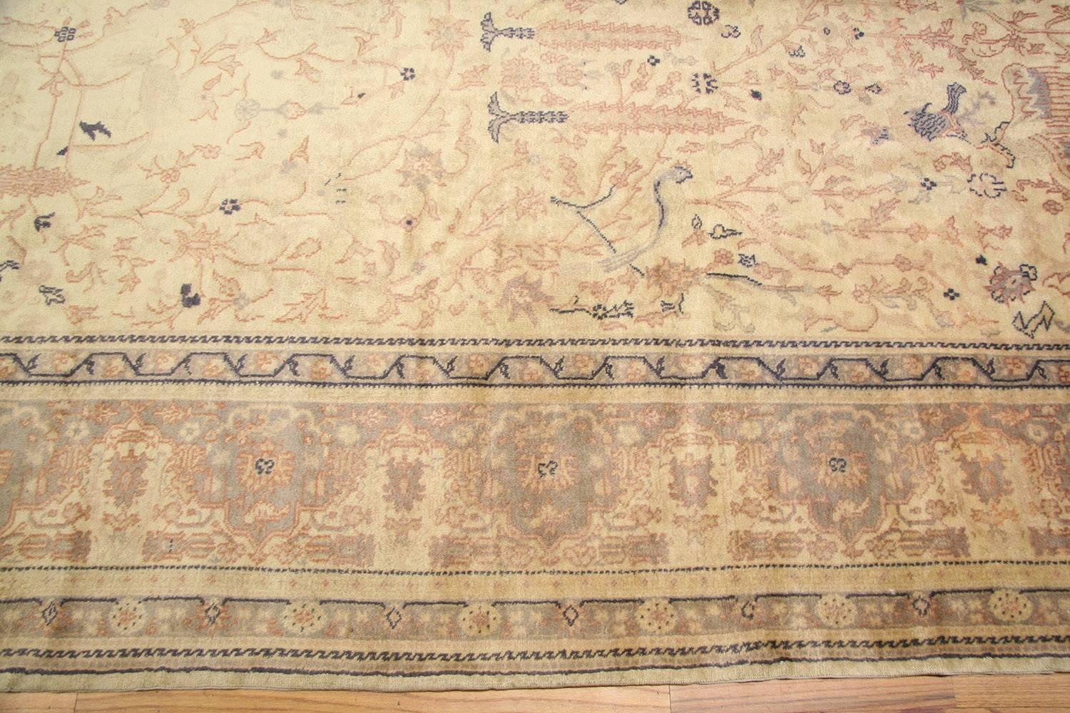 Hand-Knotted Antique Turkish Sivas Rug. Size: 12 ft 4 in x 19 ft 4 in (3.76 m x 5.89 m)