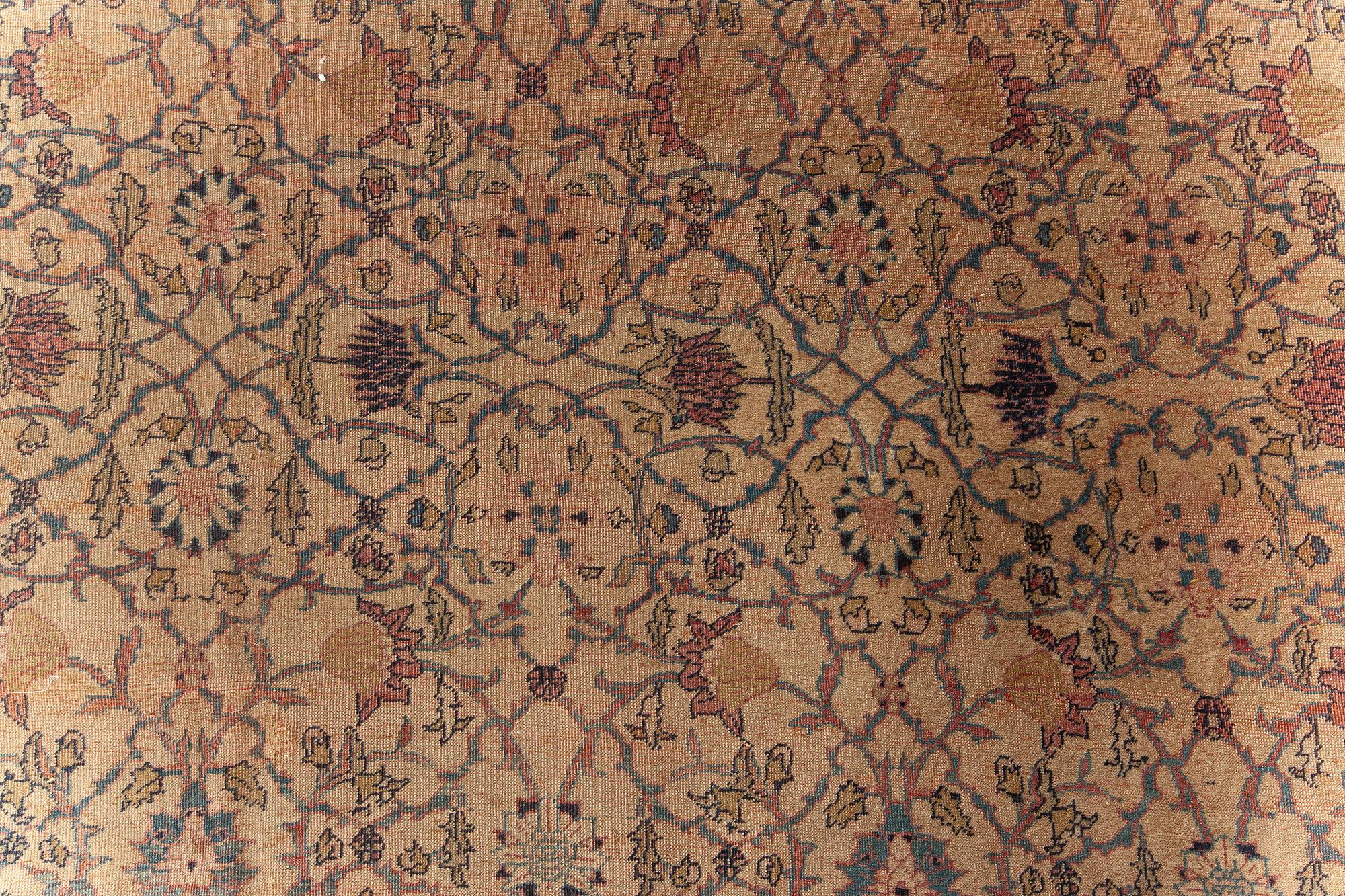 Athentic Turkish Sivas handmade wool rug
Size: 13'2