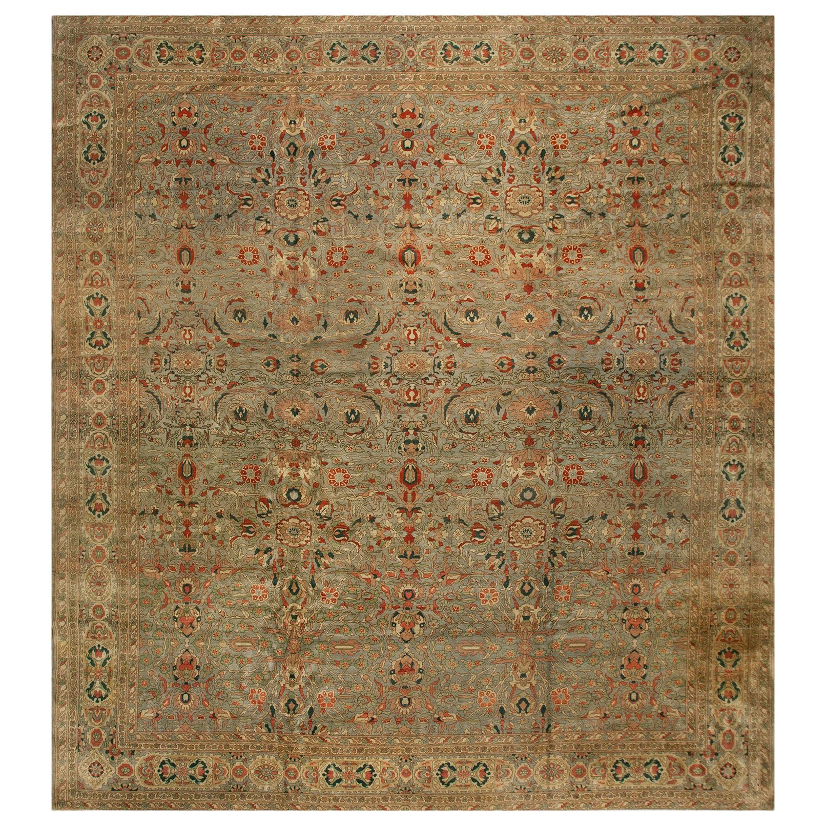 Early 20th Century Turkish Sivas Carpet (  13'9" x 15'6" - 419 x 472 ) For Sale