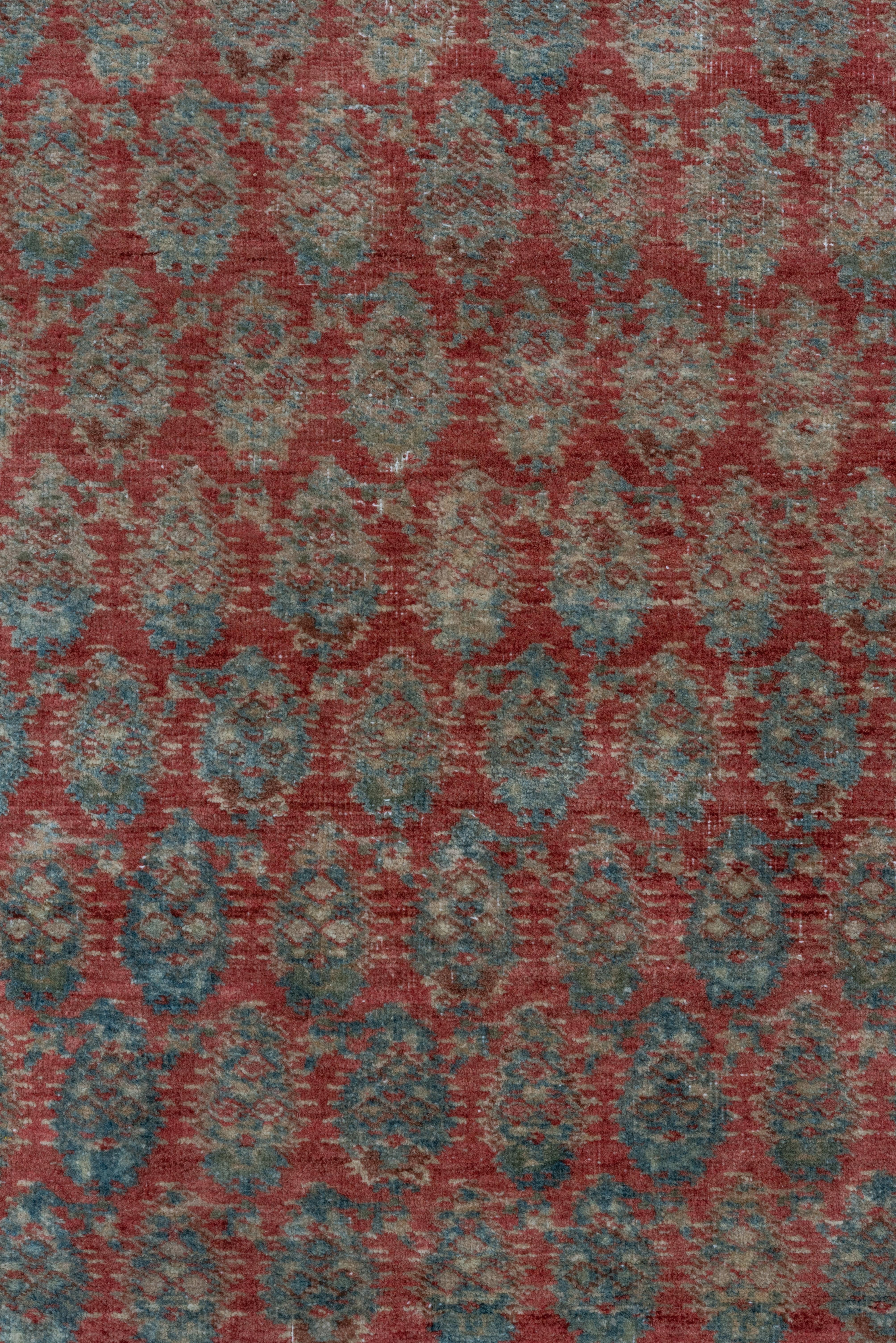Antique Turkish Sivas Rug, Saraband Design, Red and Blue Tones, circa 1920s In Good Condition For Sale In New York, NY
