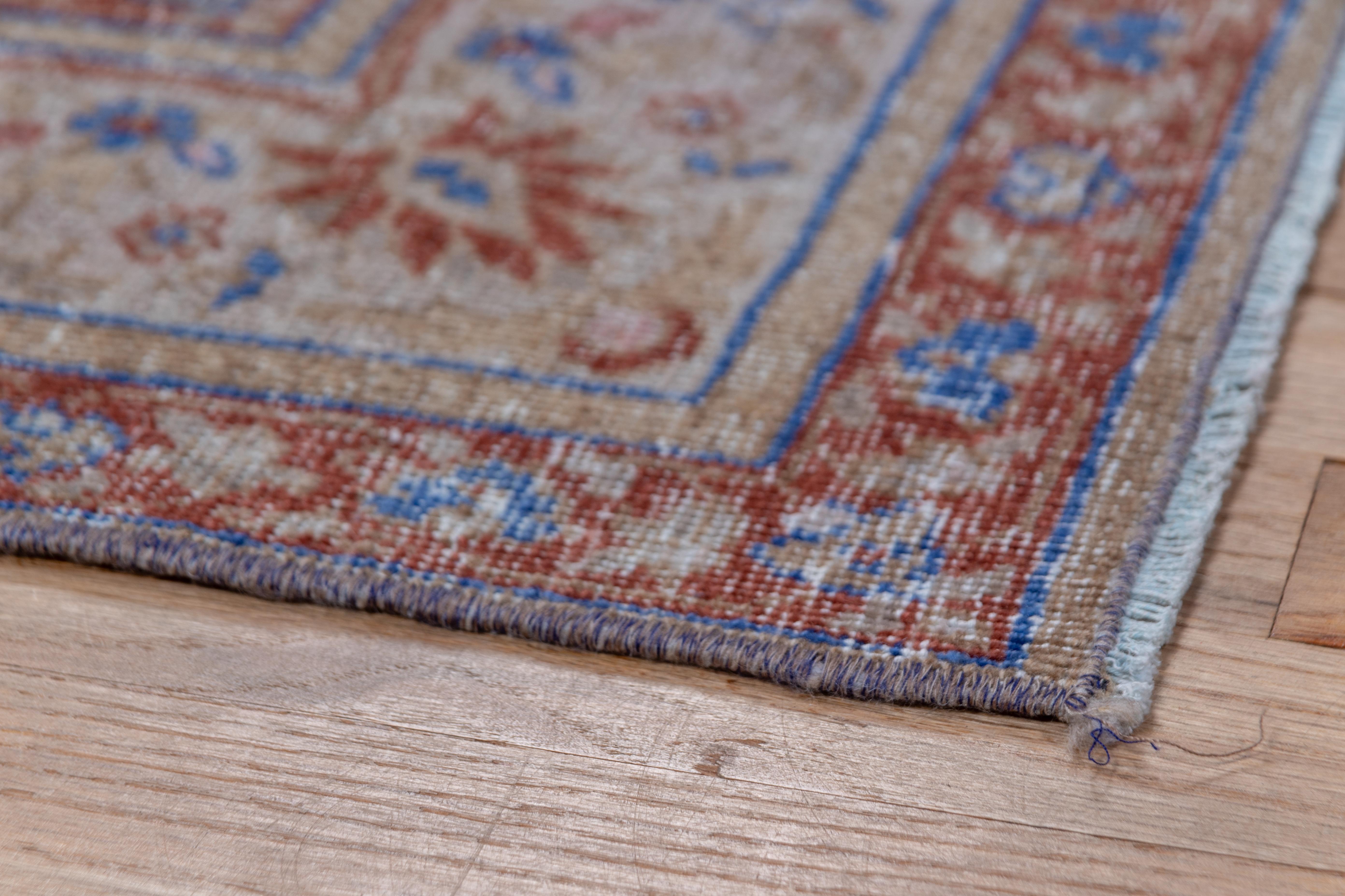 Early 20th Century Antique Turkish Sivas Rug, Soft Colors, circa 1920s For Sale