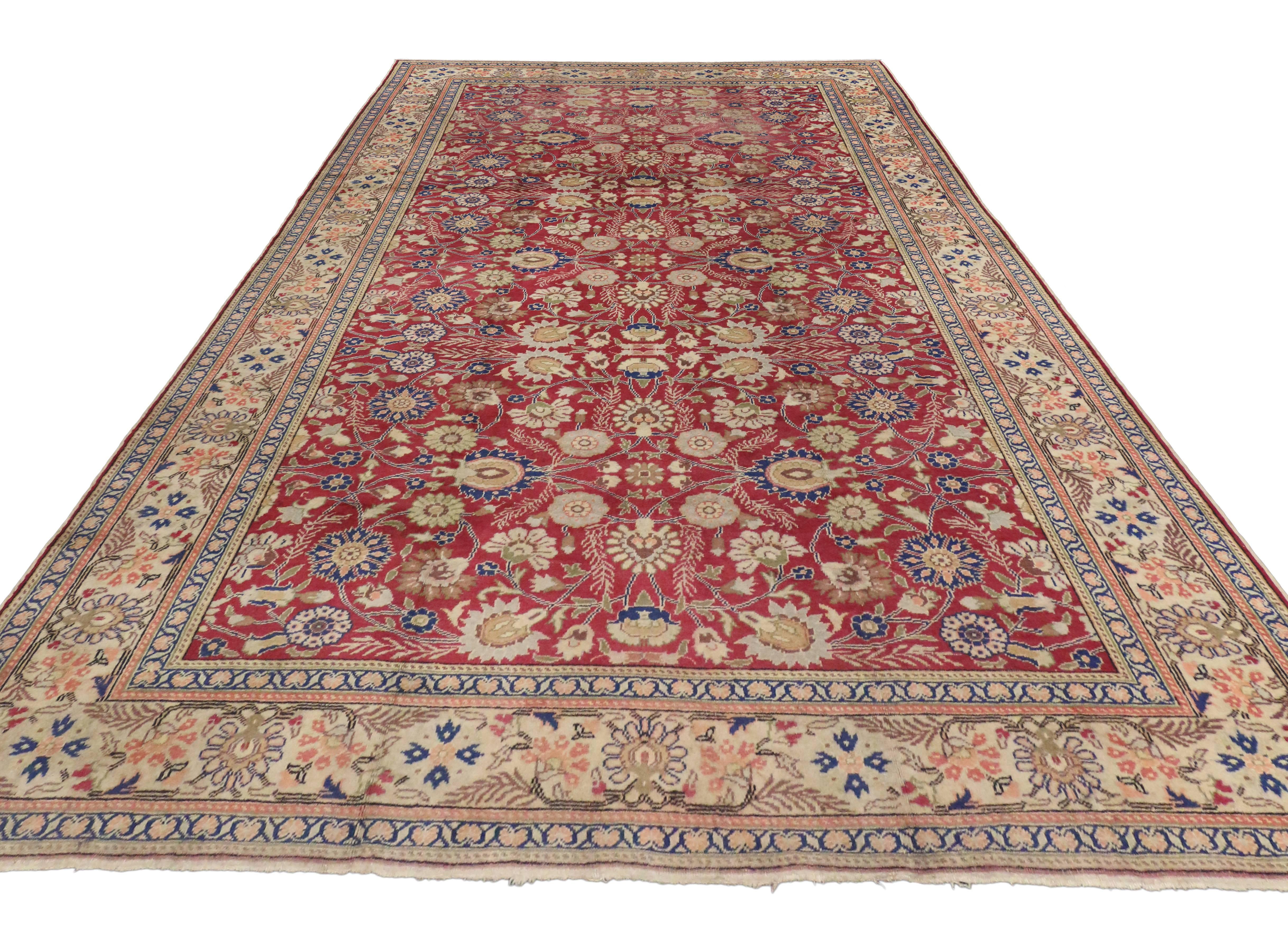 Modern Antique Turkish Sivas Rug with All-Over Floral Motif For Sale